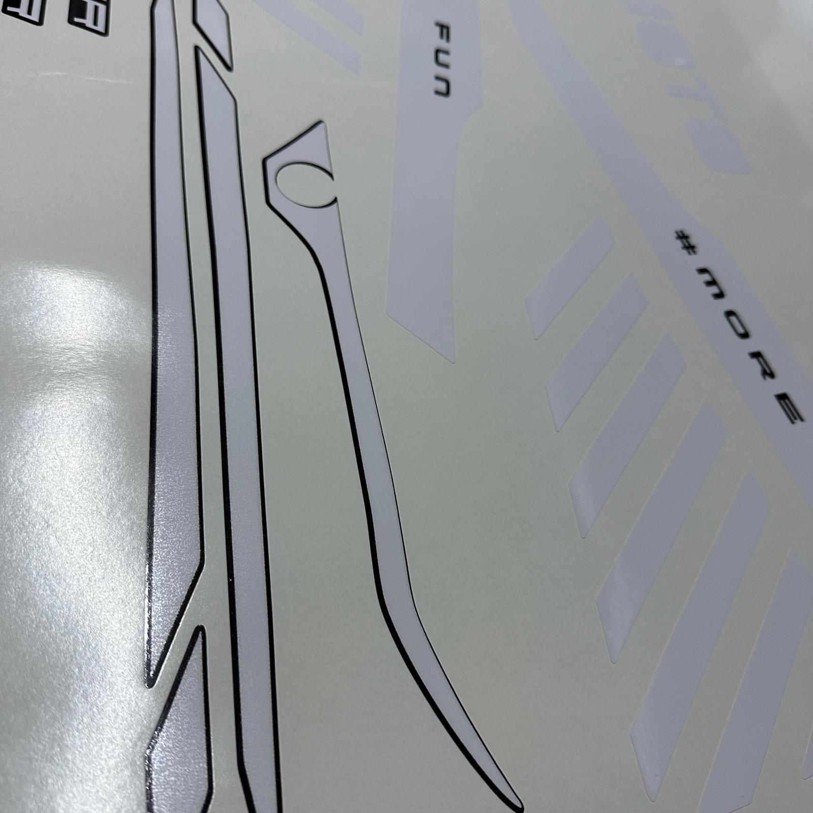 450SRCF MOTO 450SR Beyaz Orijinal Tasarım Takım Sticker