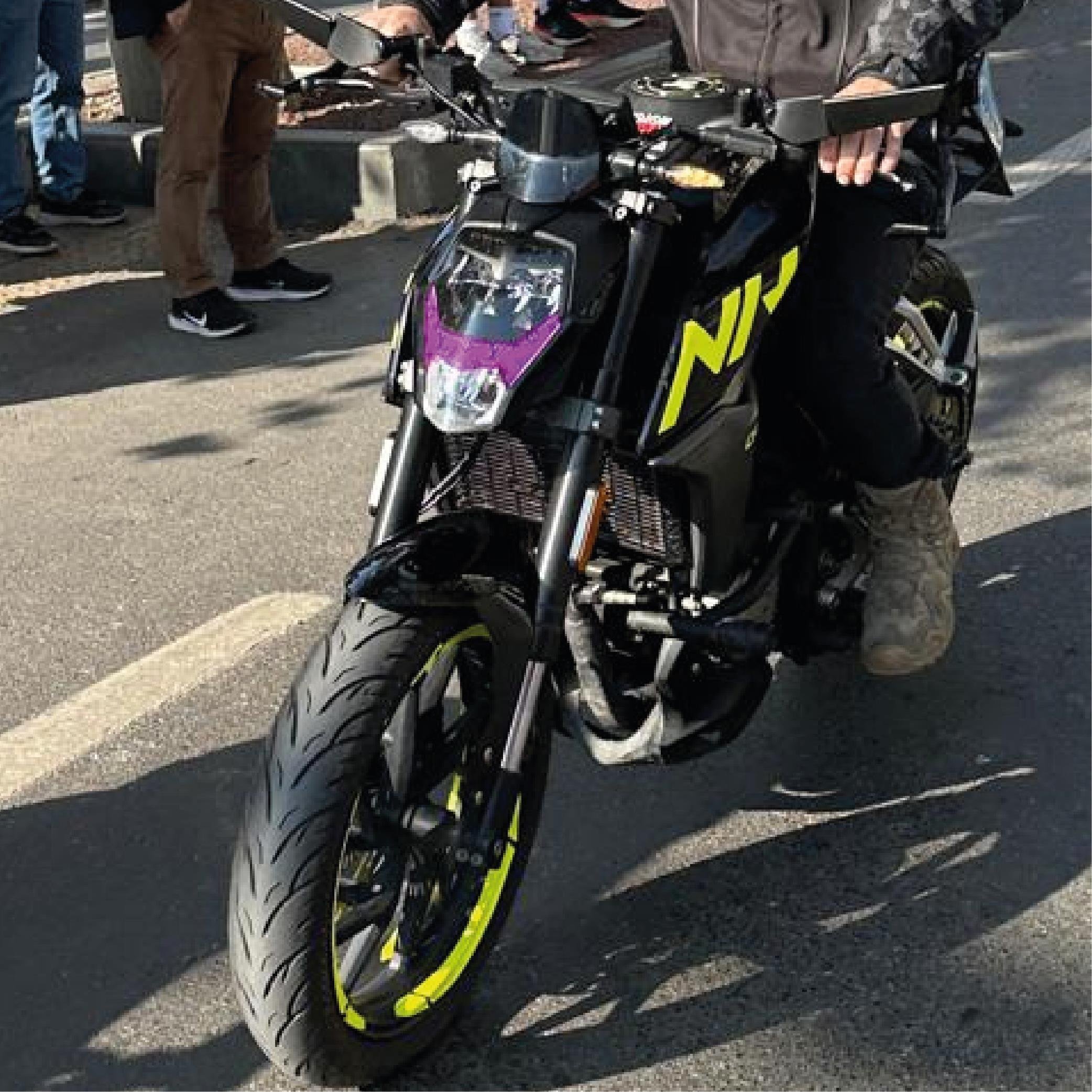 250 NKCF MOTO NK250 2018-2024 Ön Far Led Üstü LV Sticker Yarı Şeffaf Etiket Modeli Mor