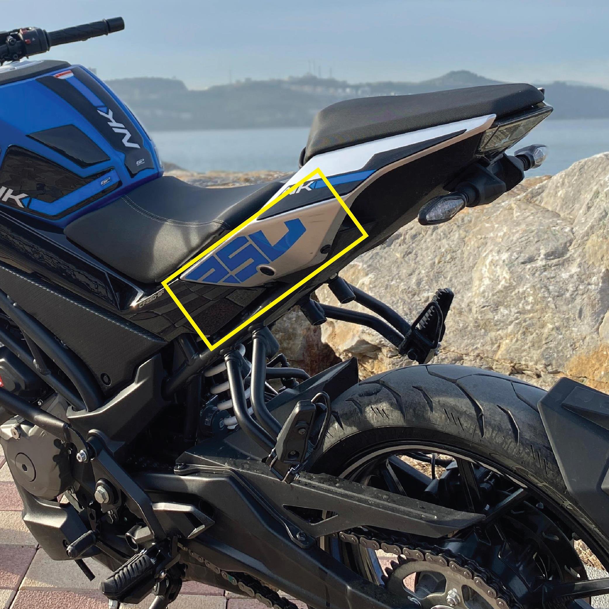 CF Moto NK250 Arka Kuyruk Altı 250 Sticker Etiket Mavi 
