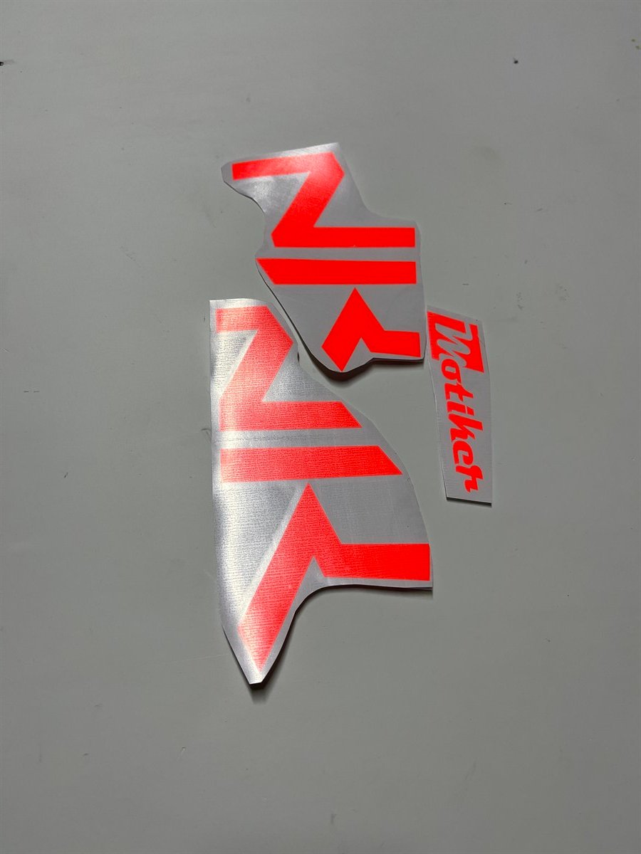 CF MOTO NK250 Depo Yanı Sticker Modeli Floresan Neon Turuncu (Kırmızı)