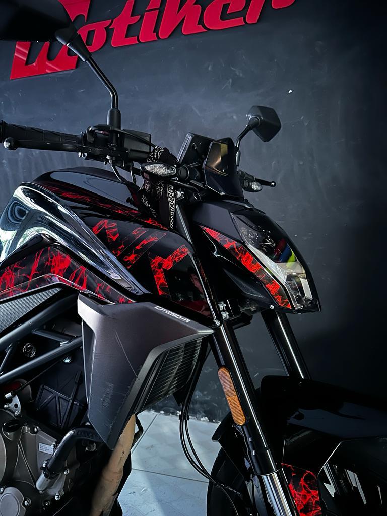 CFMOTO 250NK 
