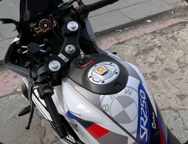 250SRCFMOTO 250SR BMW HP4 MODEL PARCALI MOTOSIKLET KAPLAMA STICKER ETIKET MODELI RENK 1