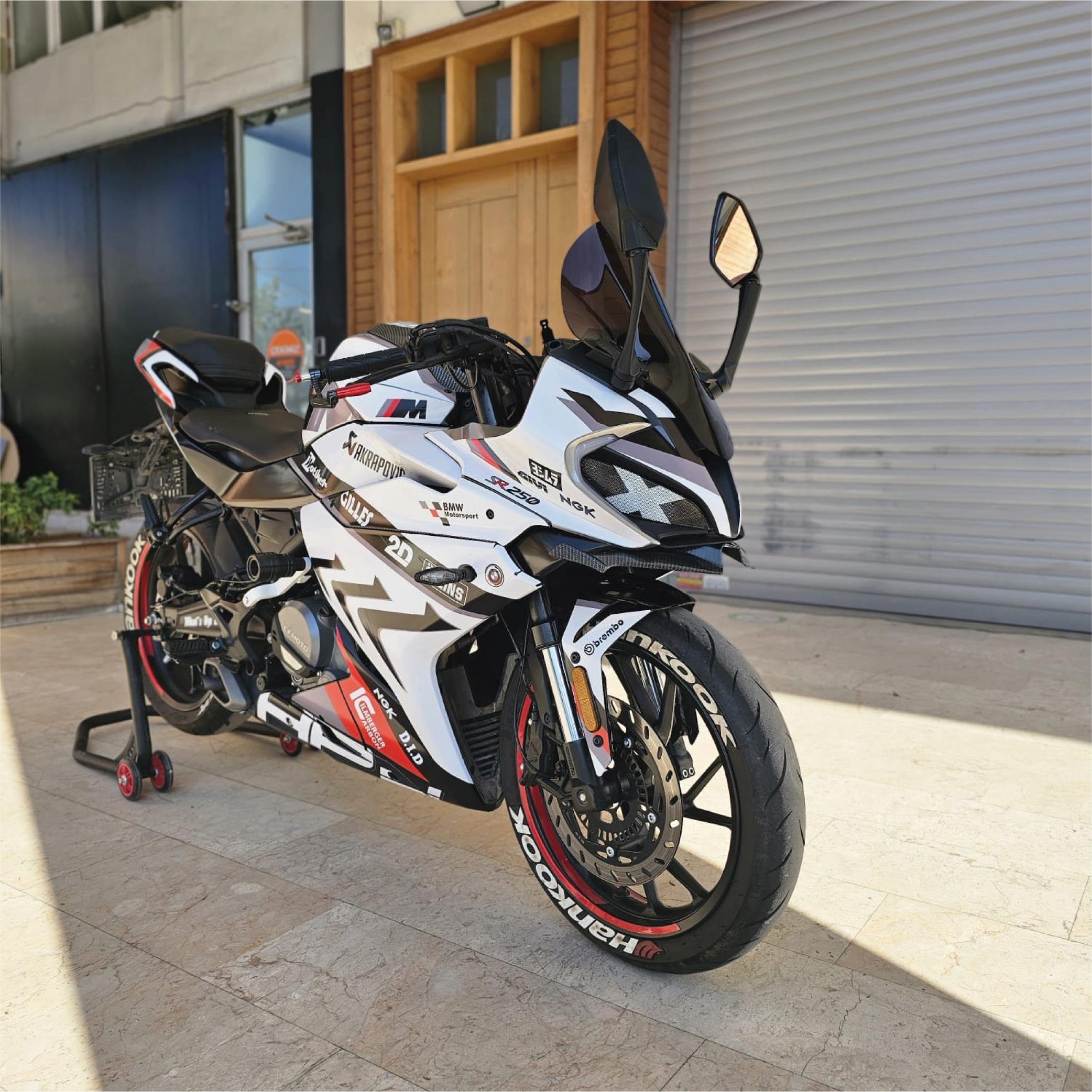 250SRCFMOTO 250SR BMW HP4 MODEL PARCALI MOTOSIKLET KAPLAMA STICKER ETIKET MODELI RENK 4