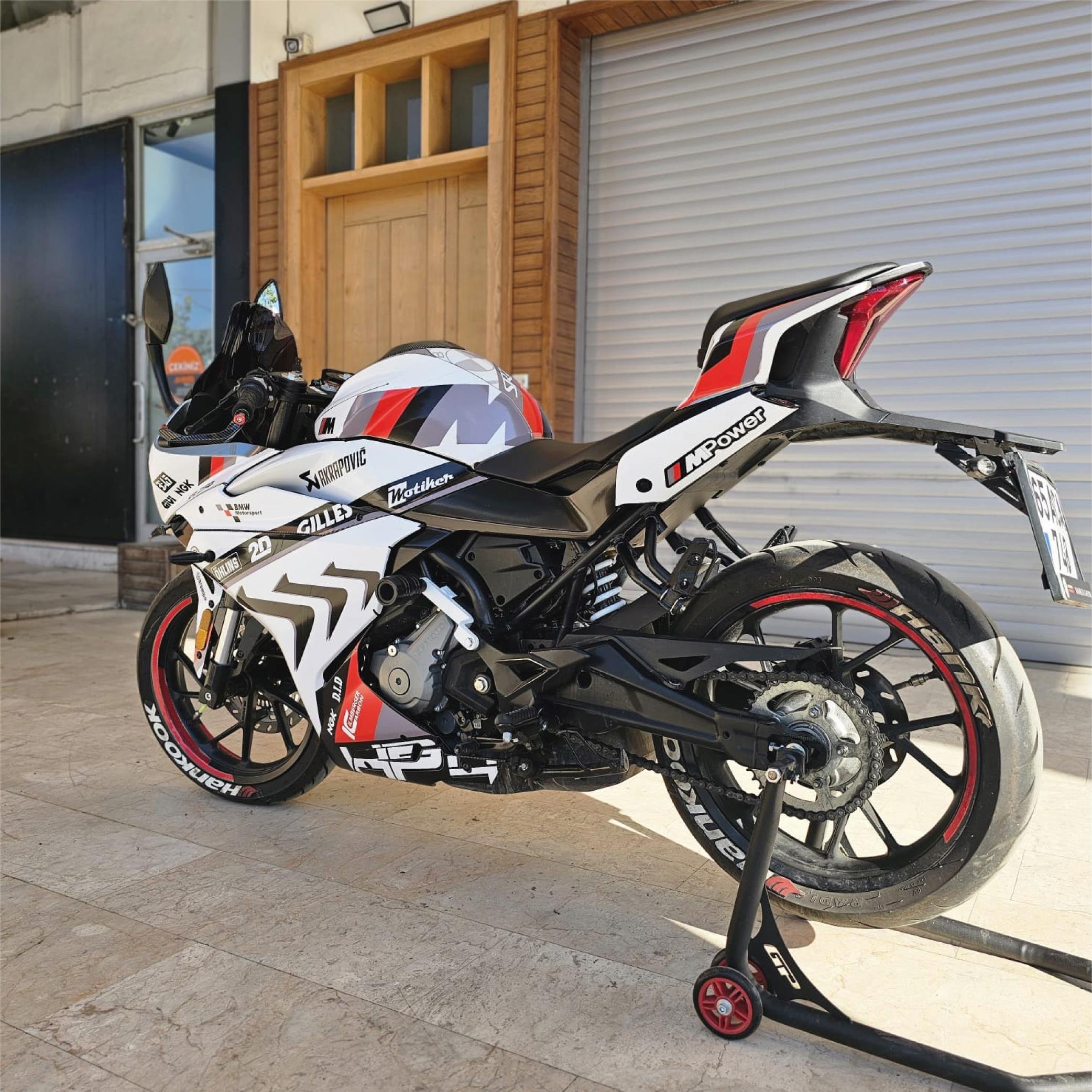 250SRCFMOTO 250SR BMW HP4 MODEL PARCALI MOTOSIKLET KAPLAMA STICKER ETIKET MODELI RENK 4