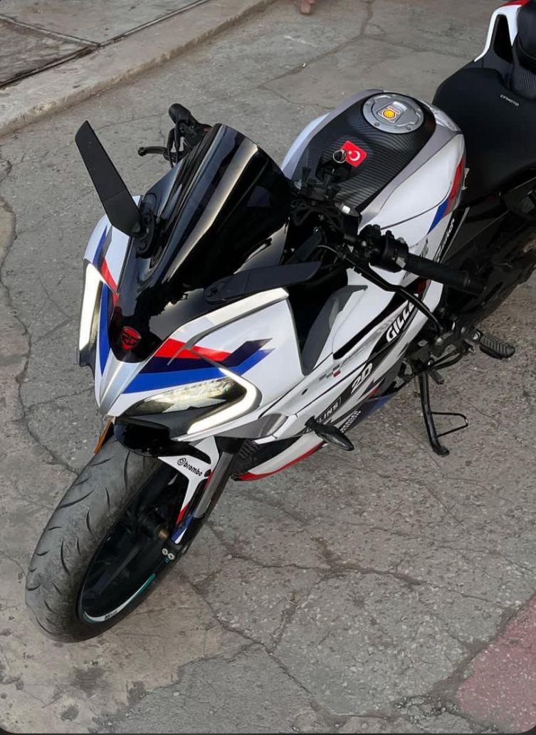 250SRCFMOTO 250SR BMW HP4 MODEL PARCALI MOTOSIKLET KAPLAMA STICKER ETIKET MODELI RENK 1