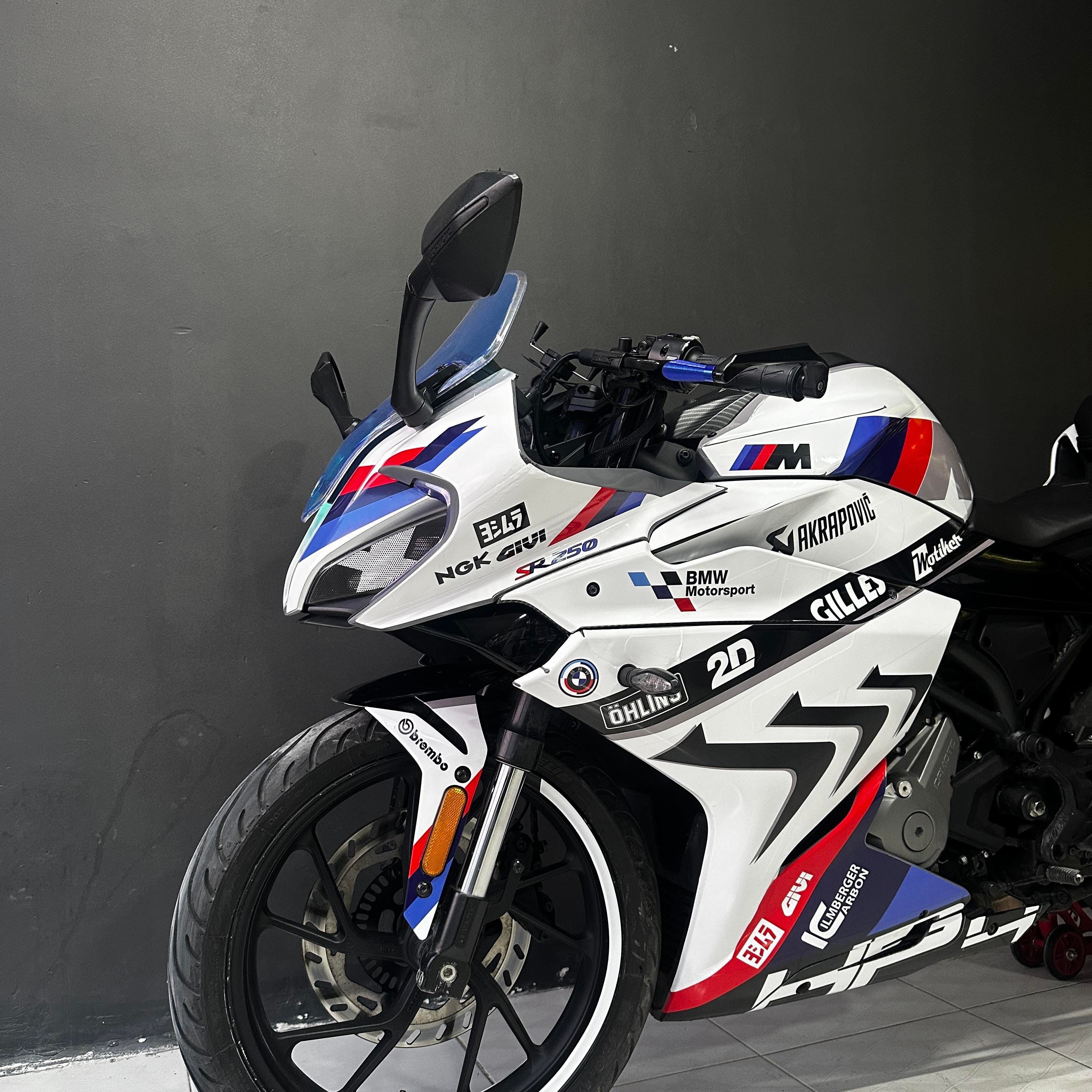 250SRCFMOTO 250SR BMW HP4 MODEL PARCALI MOTOSIKLET KAPLAMA STICKER ETIKET MODELI RENK 1