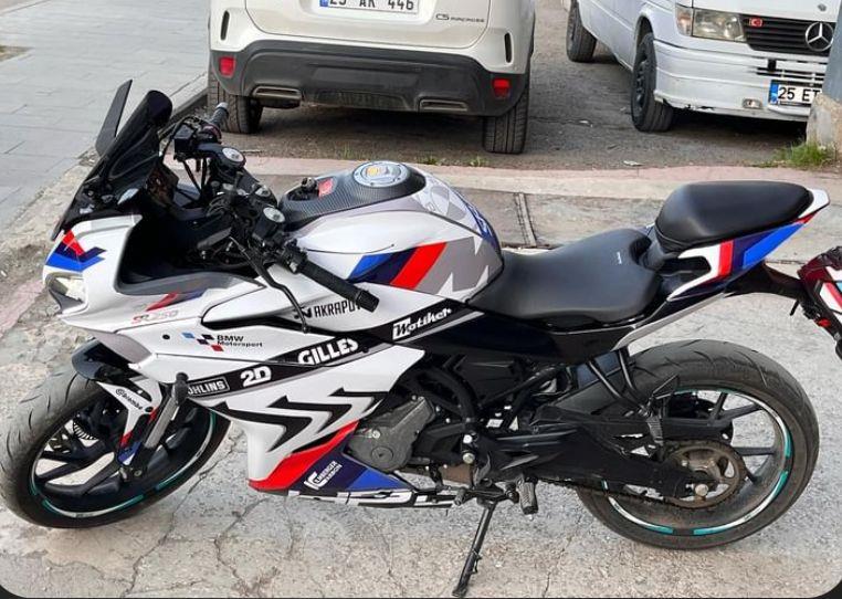 250SRCFMOTO 250SR BMW HP4 MODEL PARCALI MOTOSIKLET KAPLAMA STICKER ETIKET MODELI RENK 1