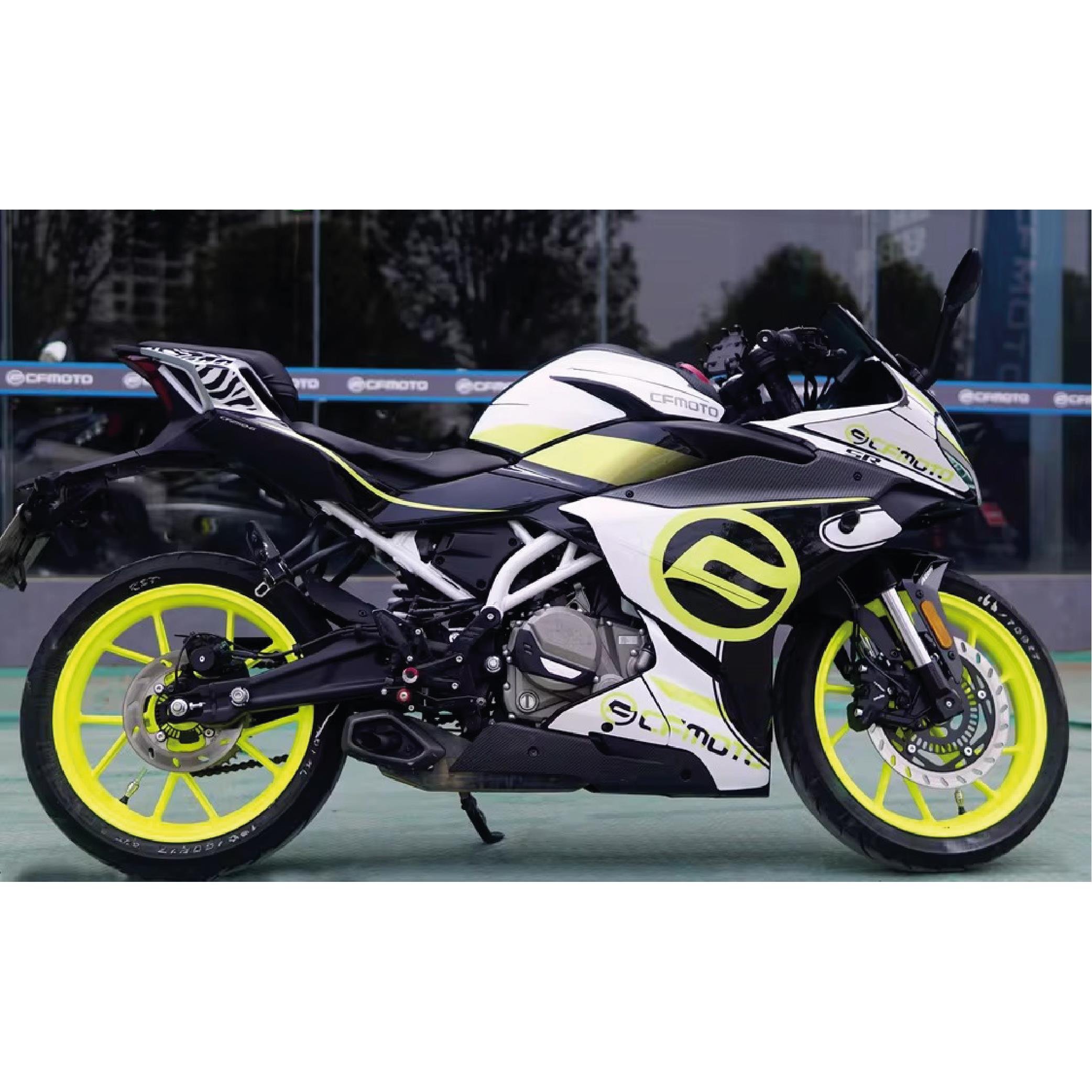 250SRCFMOTO 250SR Dark Night Yellow Sticker Parçalı Motosiklet Kaplama Etiket Modeli