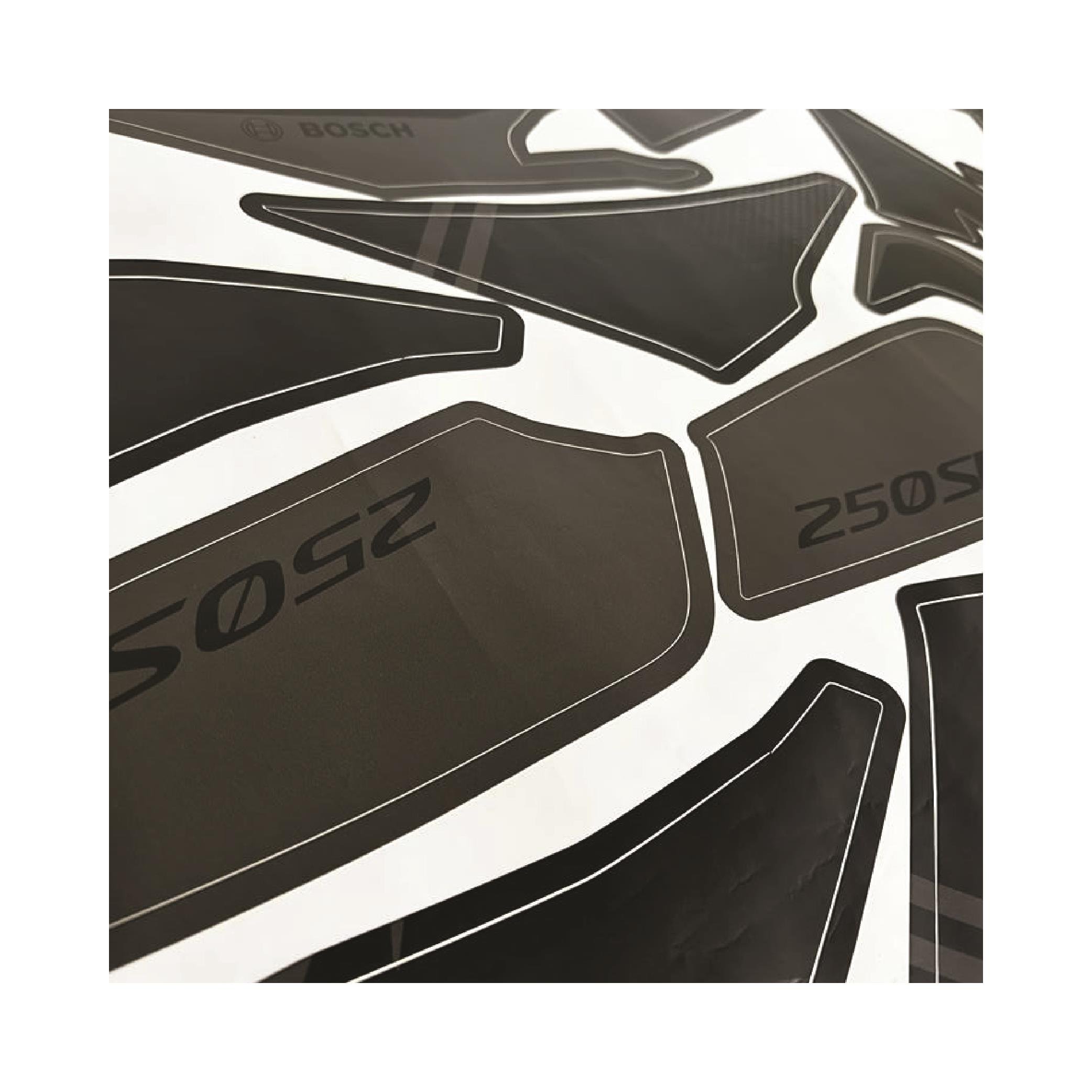 CFMOTO 250SR GRI DRAGON MODEL PARÇALI MOTOSIKLET KAPLAMA STICKER ETIKET MODELI 