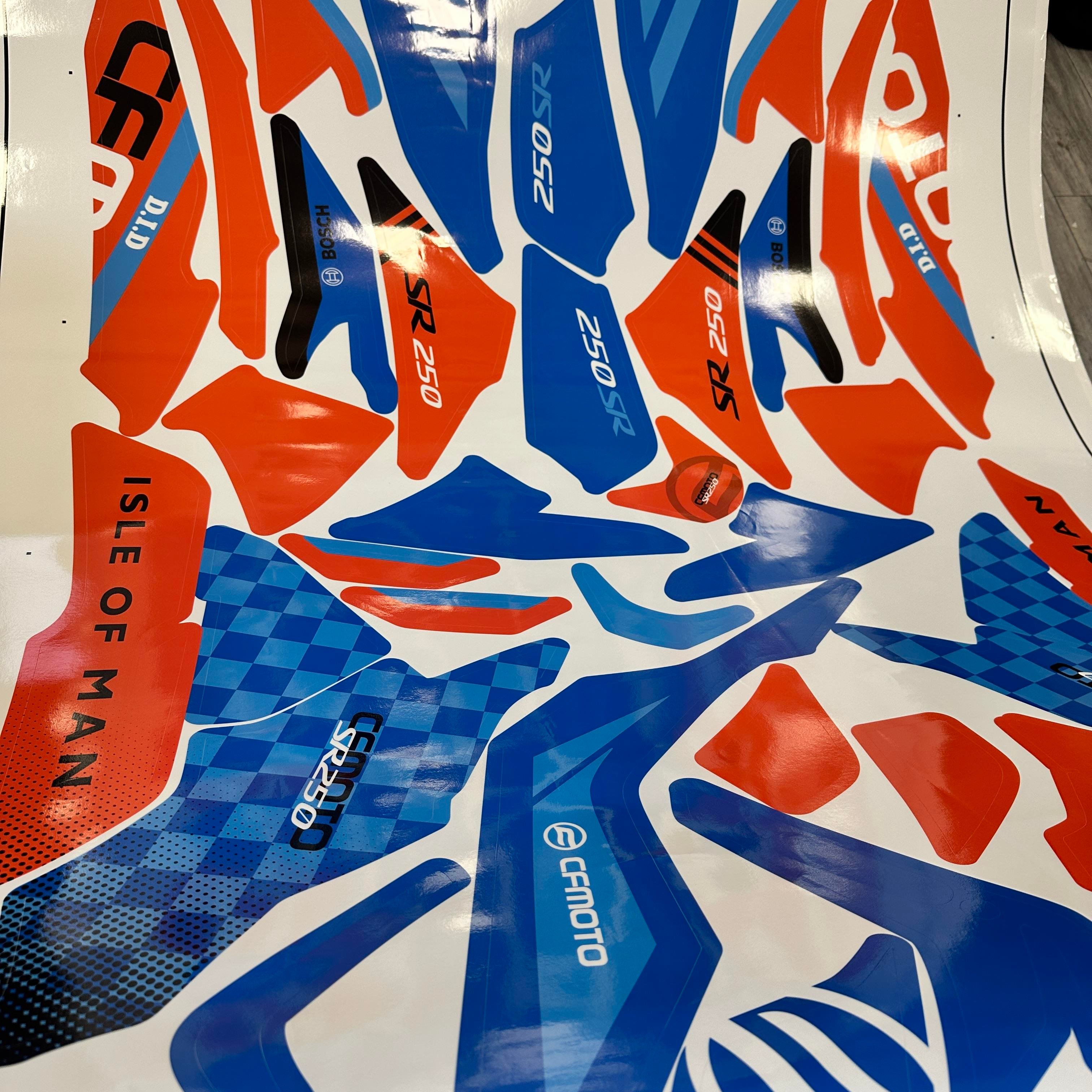 MotosikletCFMOTO 250SR Racing Model Motosiklet Sticker Etiket Kaplama Modeli Turuncu Mavi