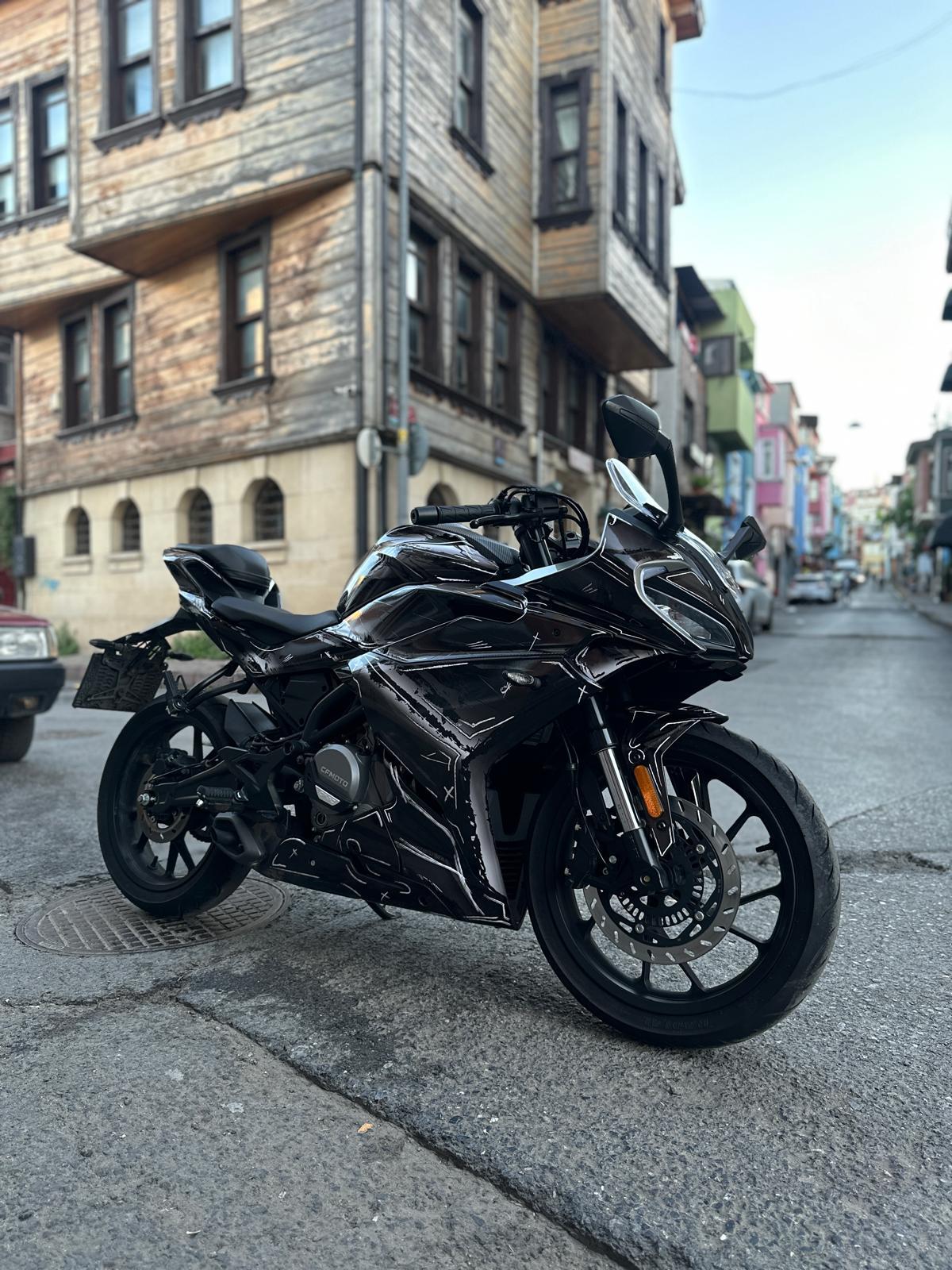 250SRCFMOTO 250SR Sticker Line Brush (Air Brush) Tasarım Motosiklet Sticker Etiket Kaplama