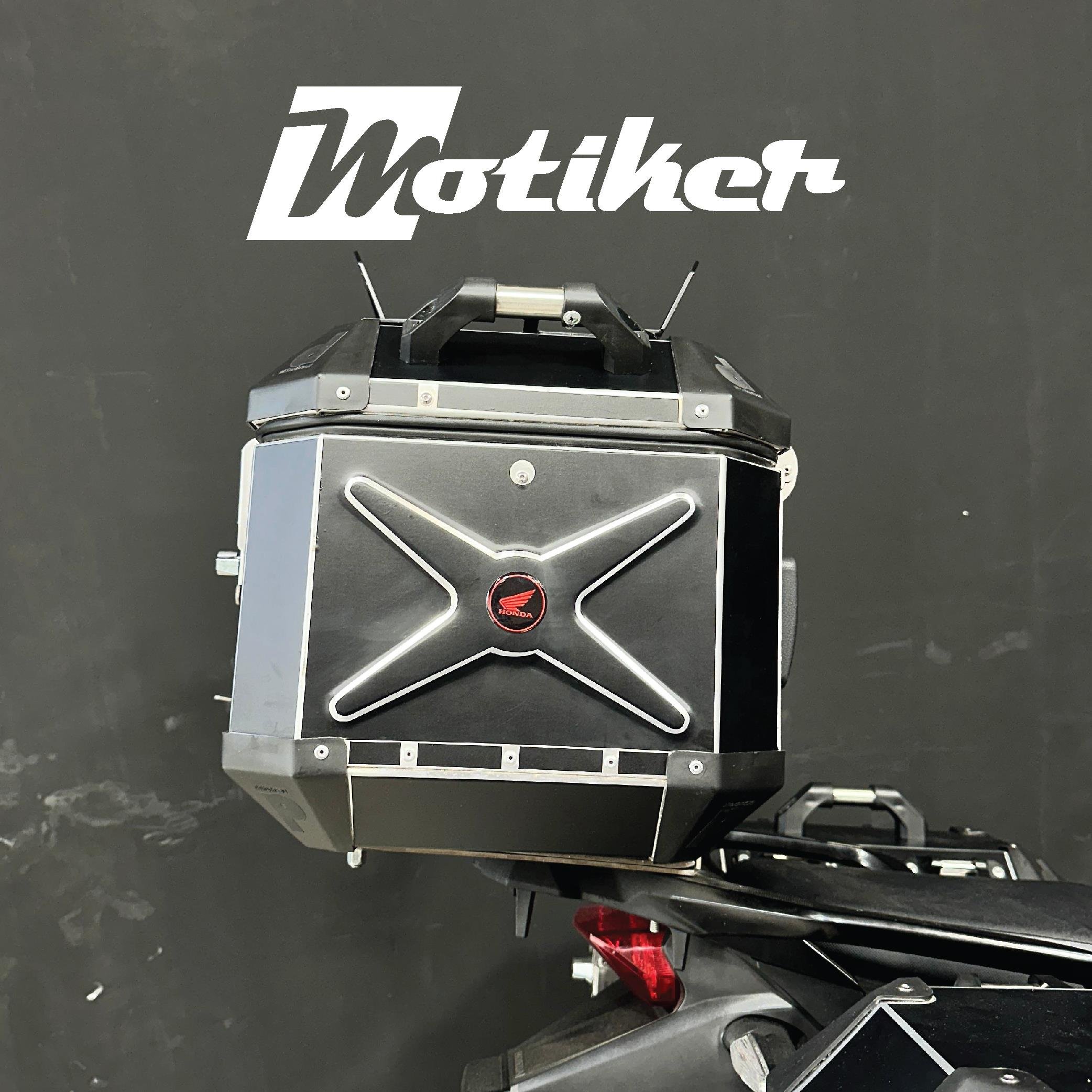 DESADMAN Desadman Çanta Mat Siyah Kaplama 