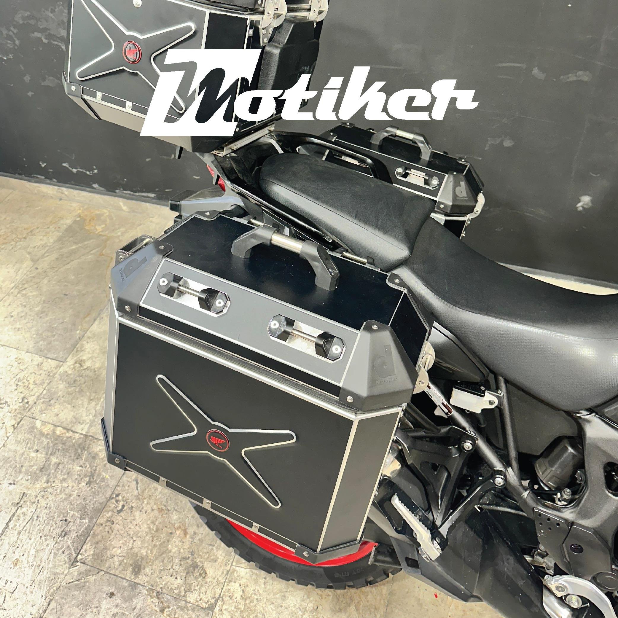 DESADMAN Desadman Çanta Mat Siyah Kaplama 