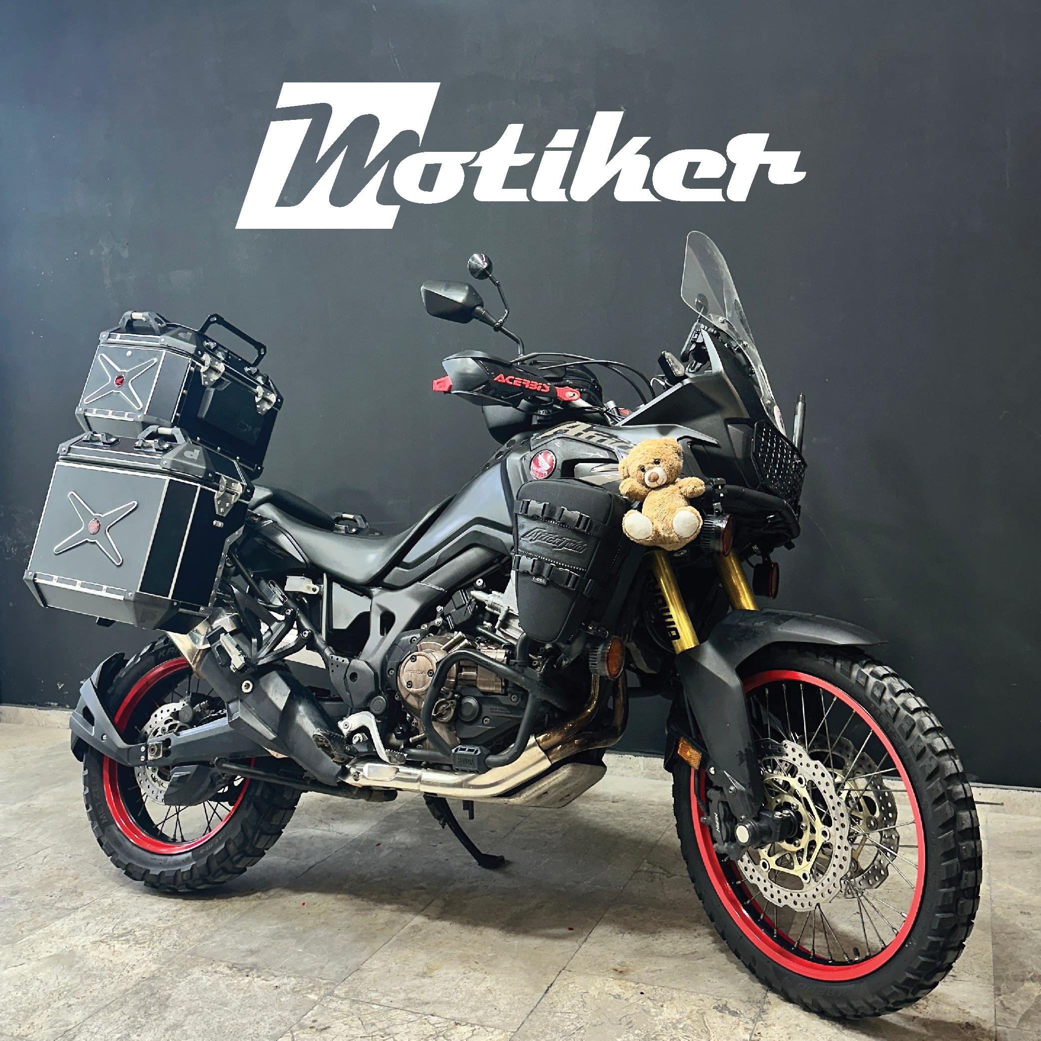 DESADMAN Desadman Çanta Mat Siyah Kaplama 