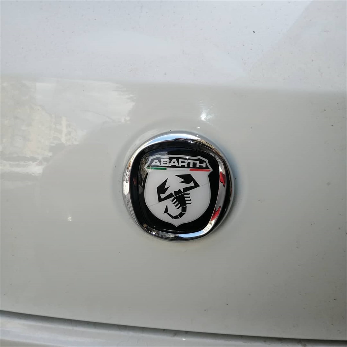 Fiat Abarth Damla Logo Sticker Etiket Modeli