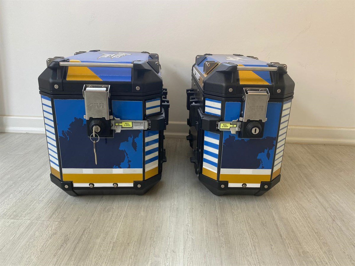 Givi Çanta Kaplama Özel Sticker Etiket Modeli