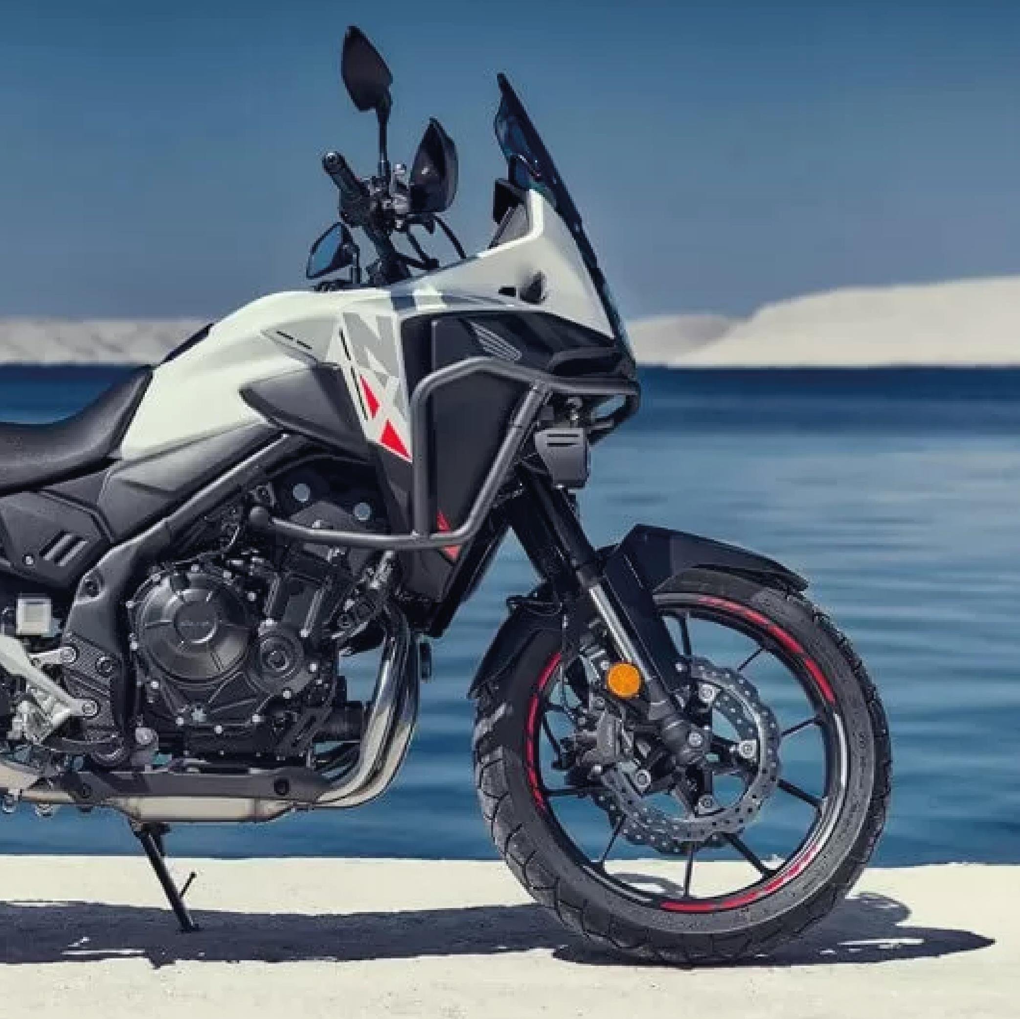 HONDAHonda Beyaz NX500 Orjinal Sticker Etiket Modeli