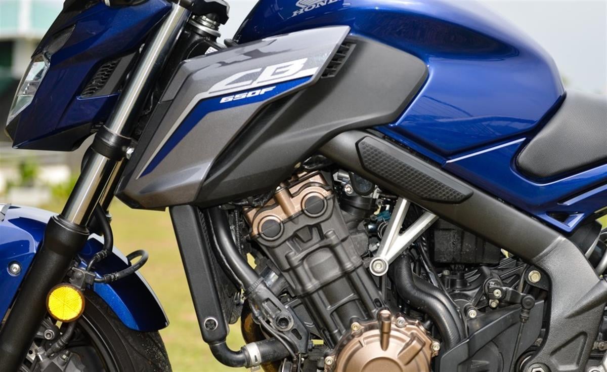 Honda CB650F Lacivert Orjinal Sticker Etiket Modeli