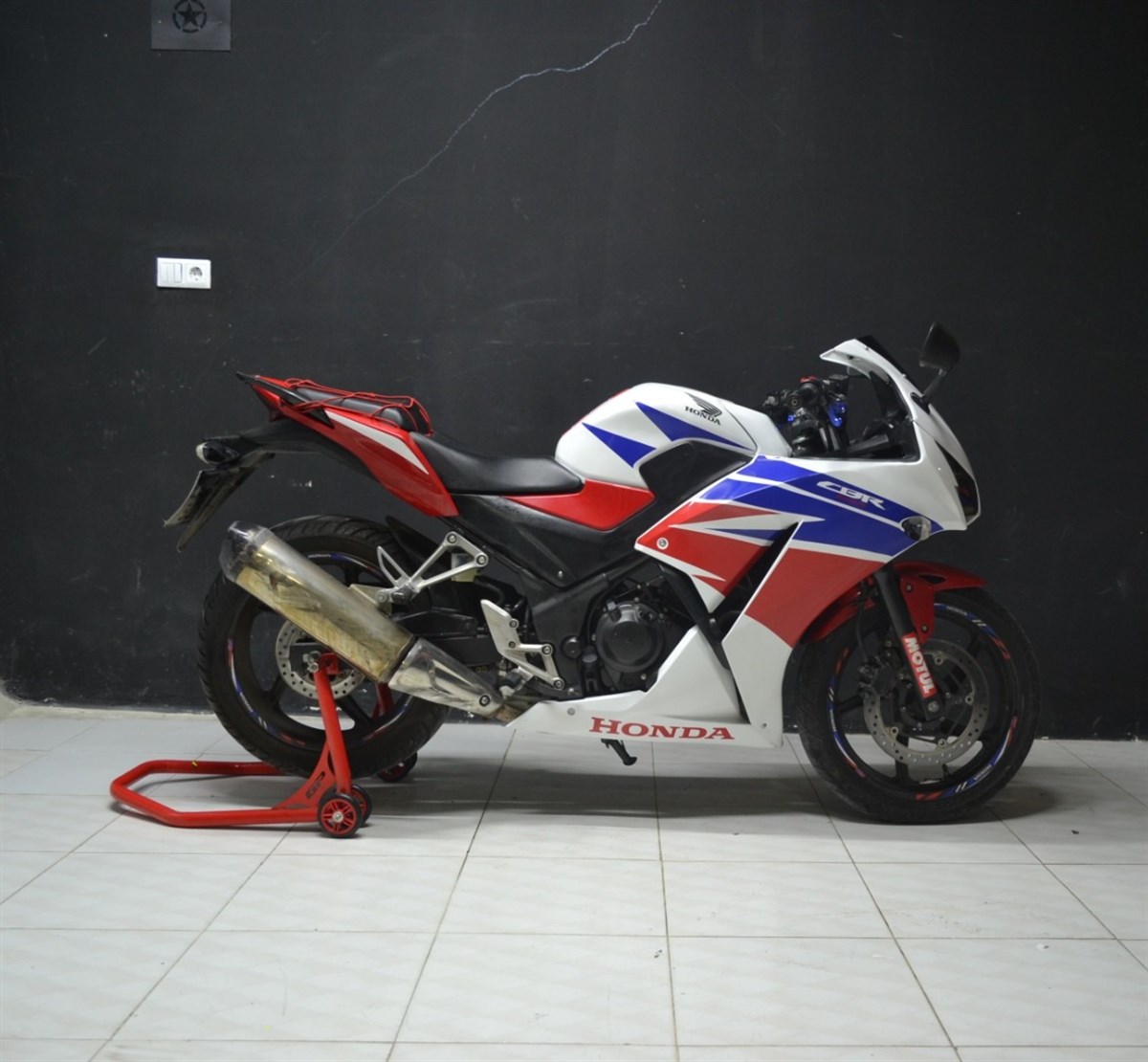 HONDA CBR 250R STICKER ETIKET MODELİ 2012