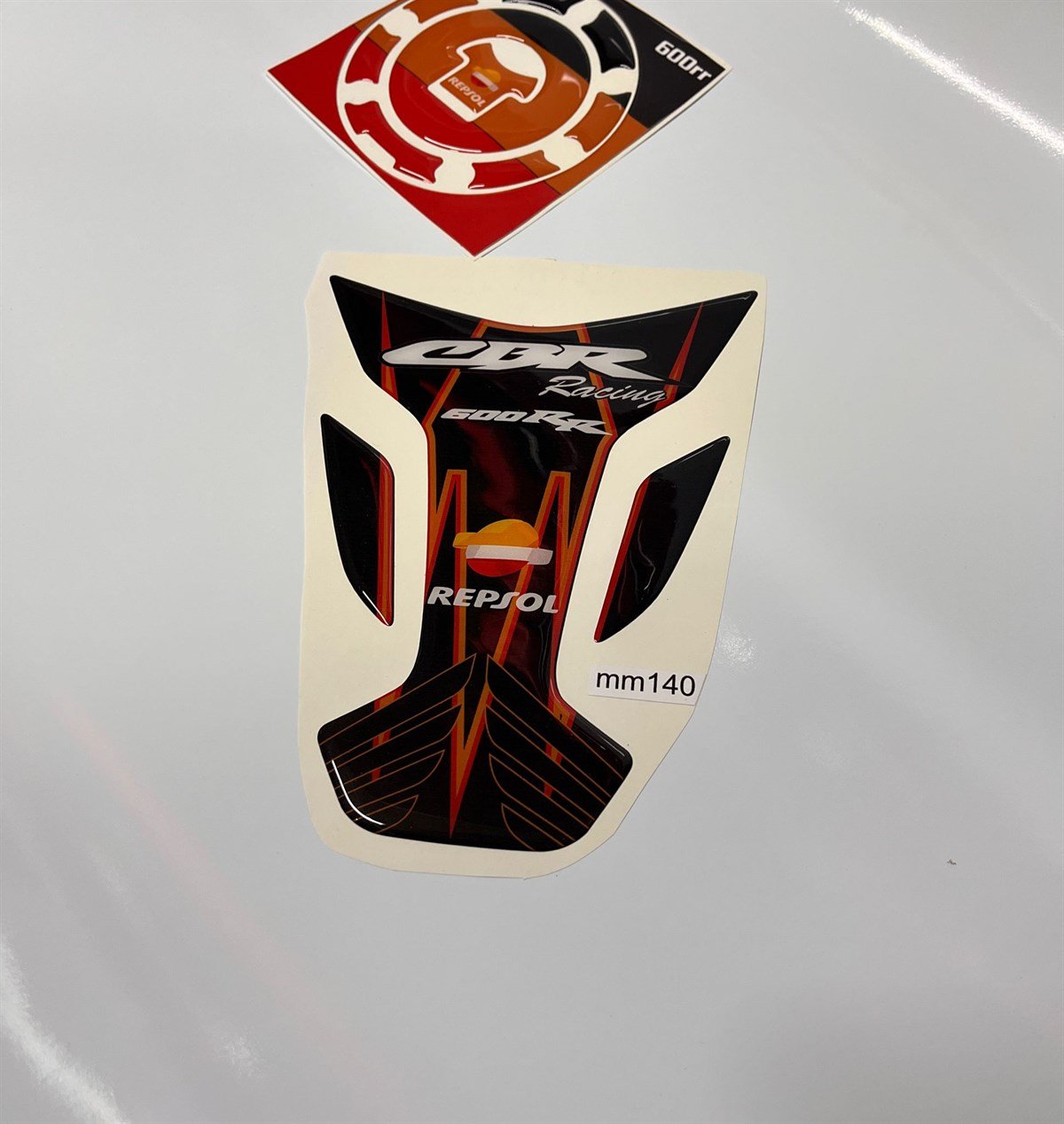 Honda CBR 600RR Depo ve Depo Kapağı Tank Pad Damla Sticker Modeli