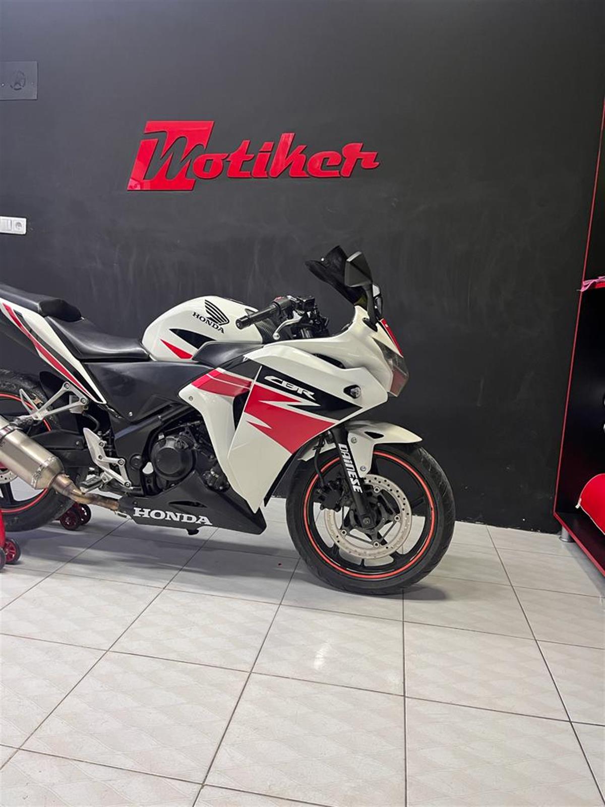 Honda CBR250 Takım Sticker Etiket Model