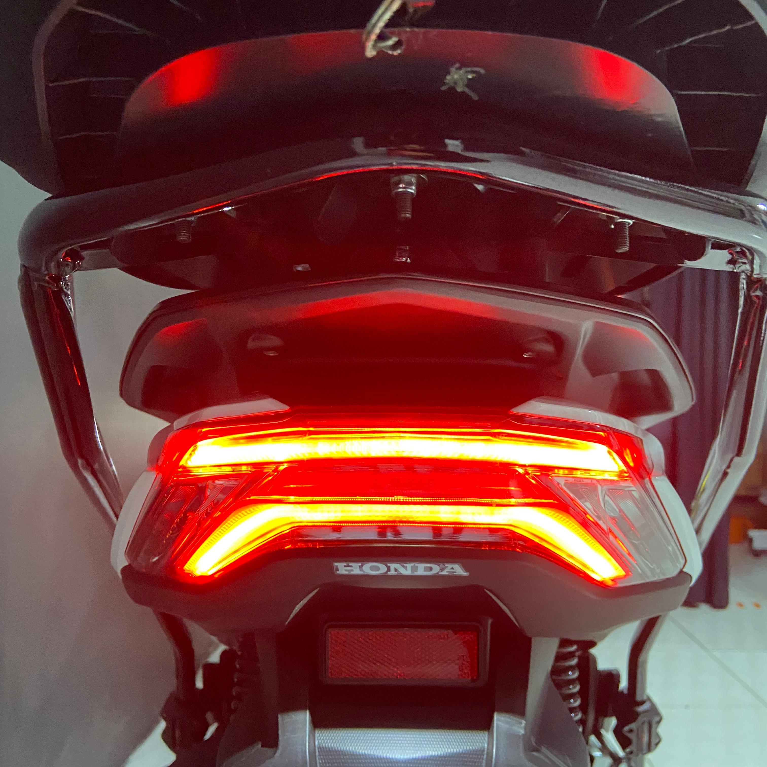 PCXHonda PCX 2023 Arka Stop Şeffaf Koruma (PPF) Kaplama Etiket Modeli