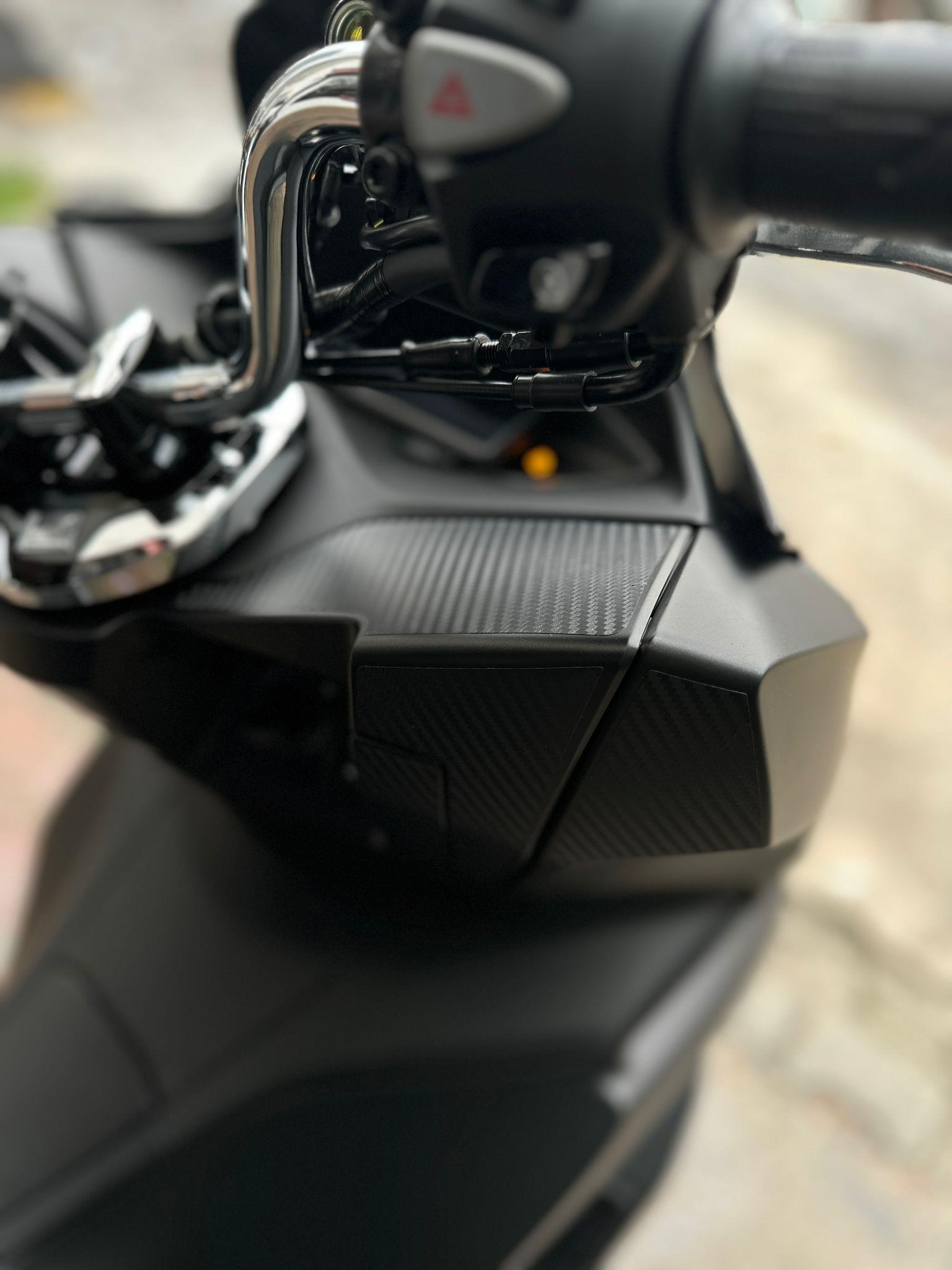 PCXHonda PCX 2023 Torpido Karbon Koruma Kaplama Etiket Modeli