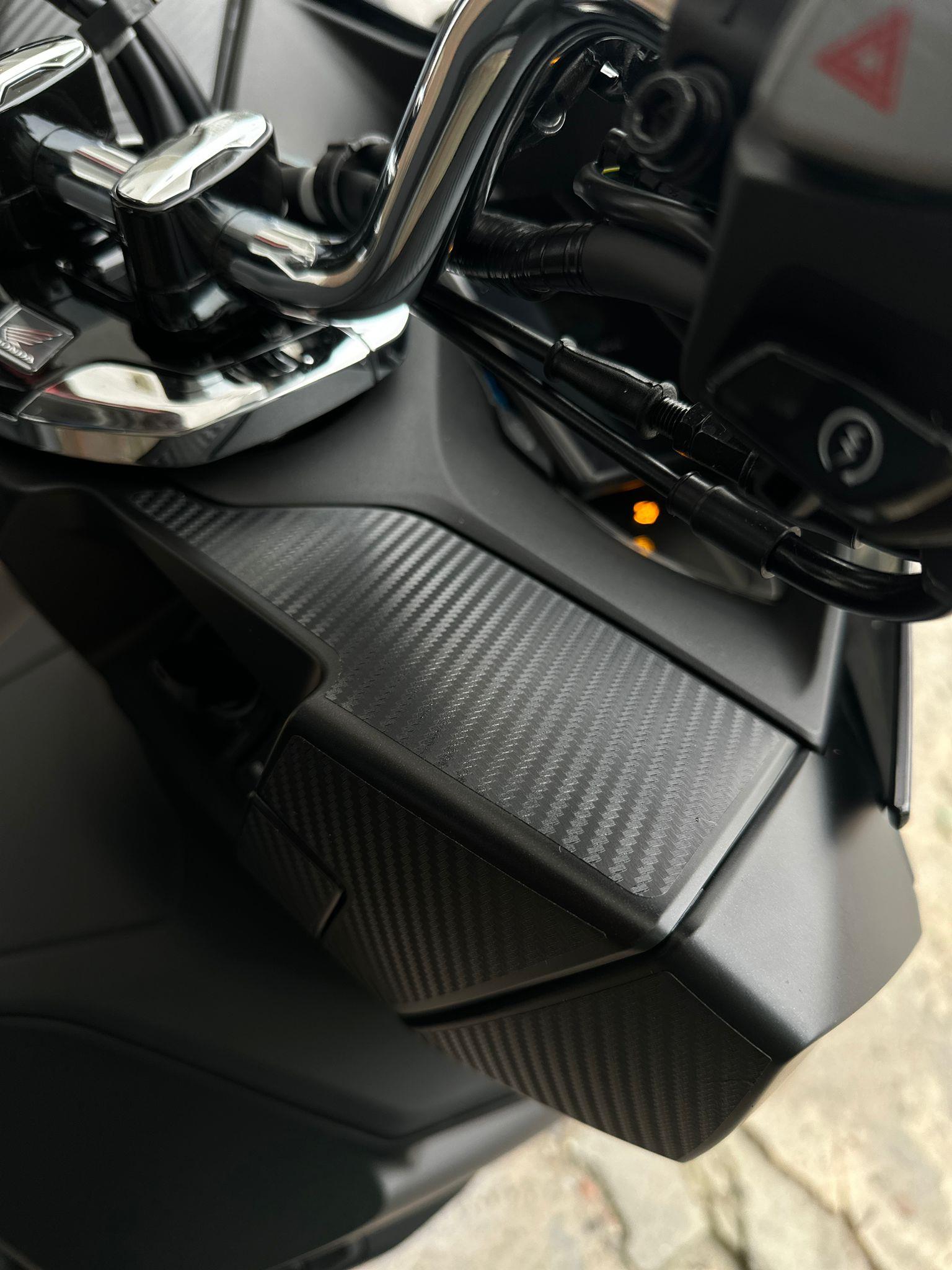 PCXHonda PCX 2023 Torpido Karbon Koruma Kaplama Etiket Modeli