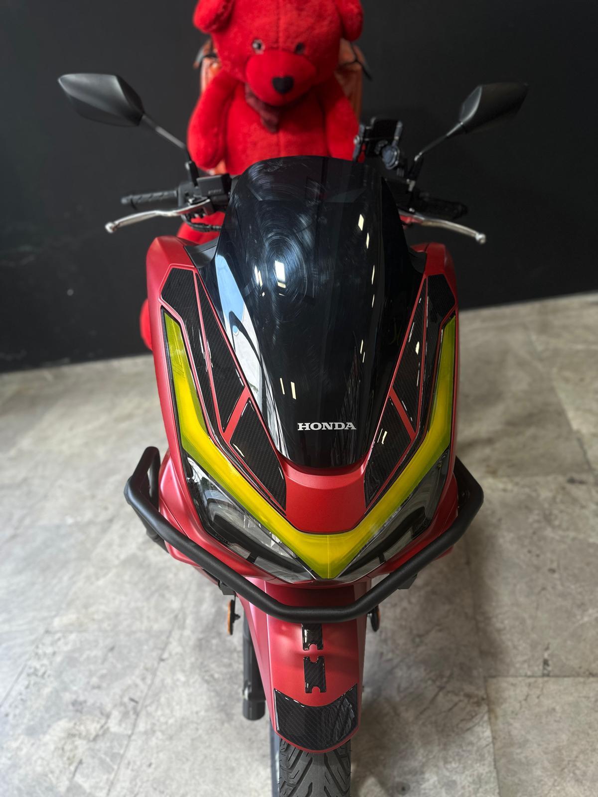 PCXHONDA PCX 2025 Motosiklet Far Sticker Etiket Modeli Sarı