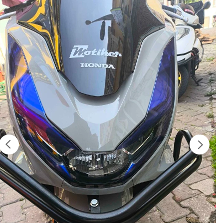 PCXHonda PCX Ön Far Kaşı Şeffaf Sticker Mavi
