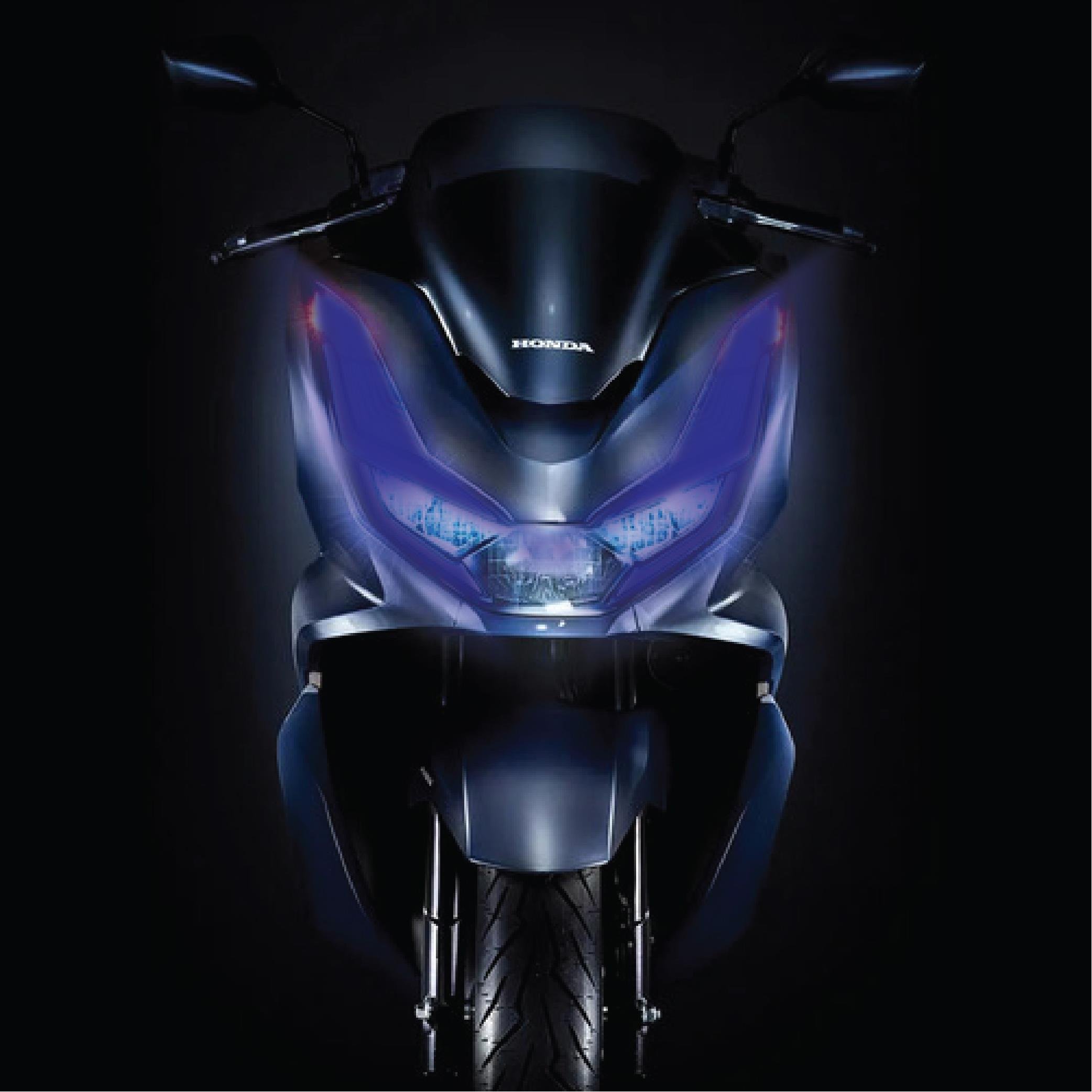 PCXHonda PCX Ön Far Kaşı Şeffaf Sticker Mavi