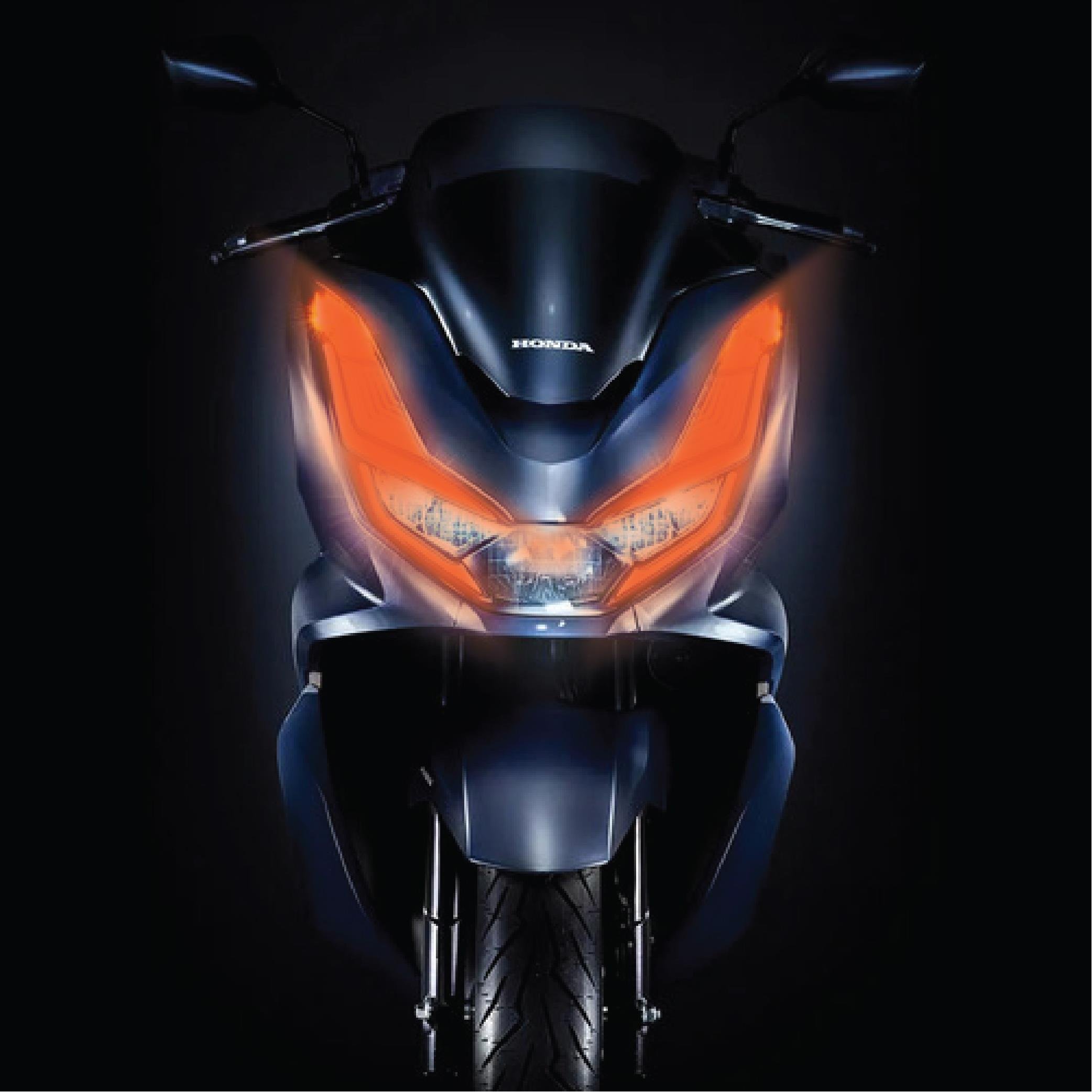 PCXHonda PCX Ön Far Kaşı Şeffaf Sticker Turuncu