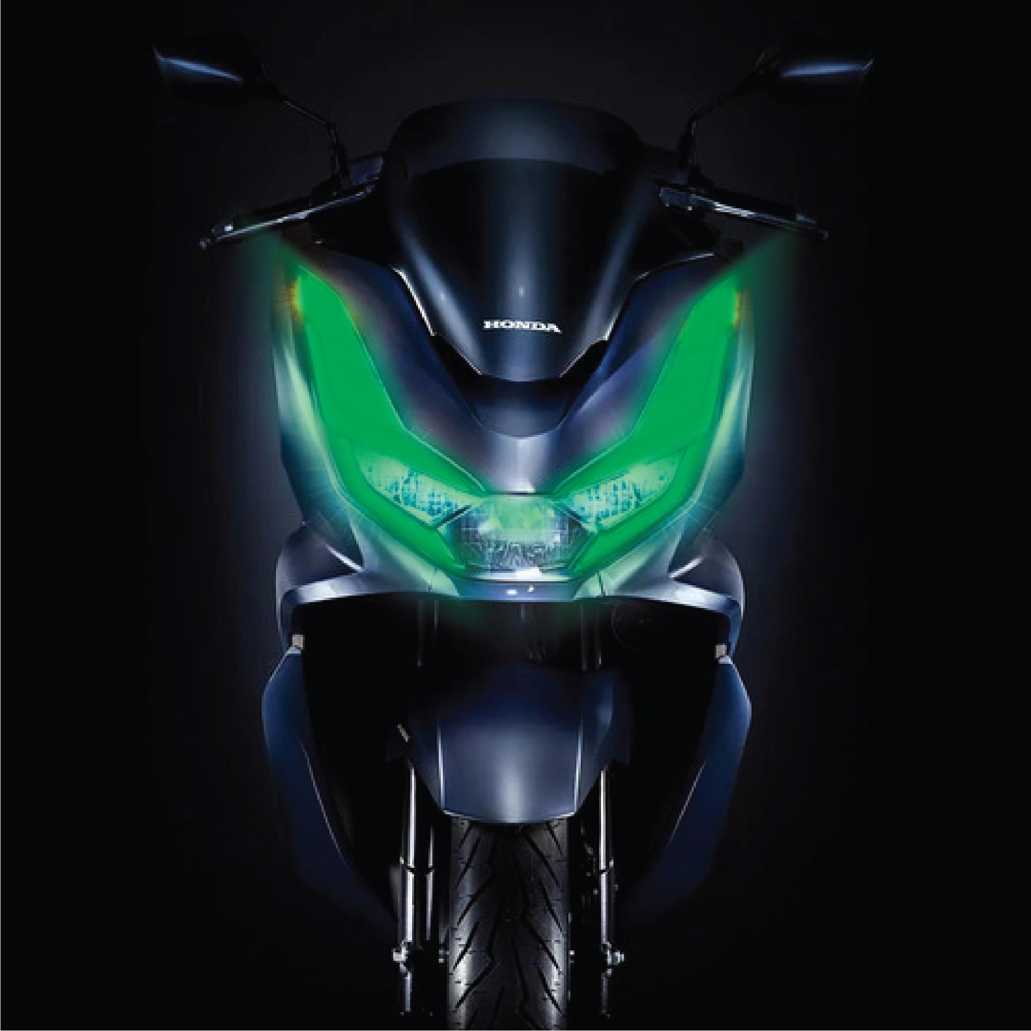 PCXHonda PCX Ön Far Kaşı Şeffaf Sticker Yeşil