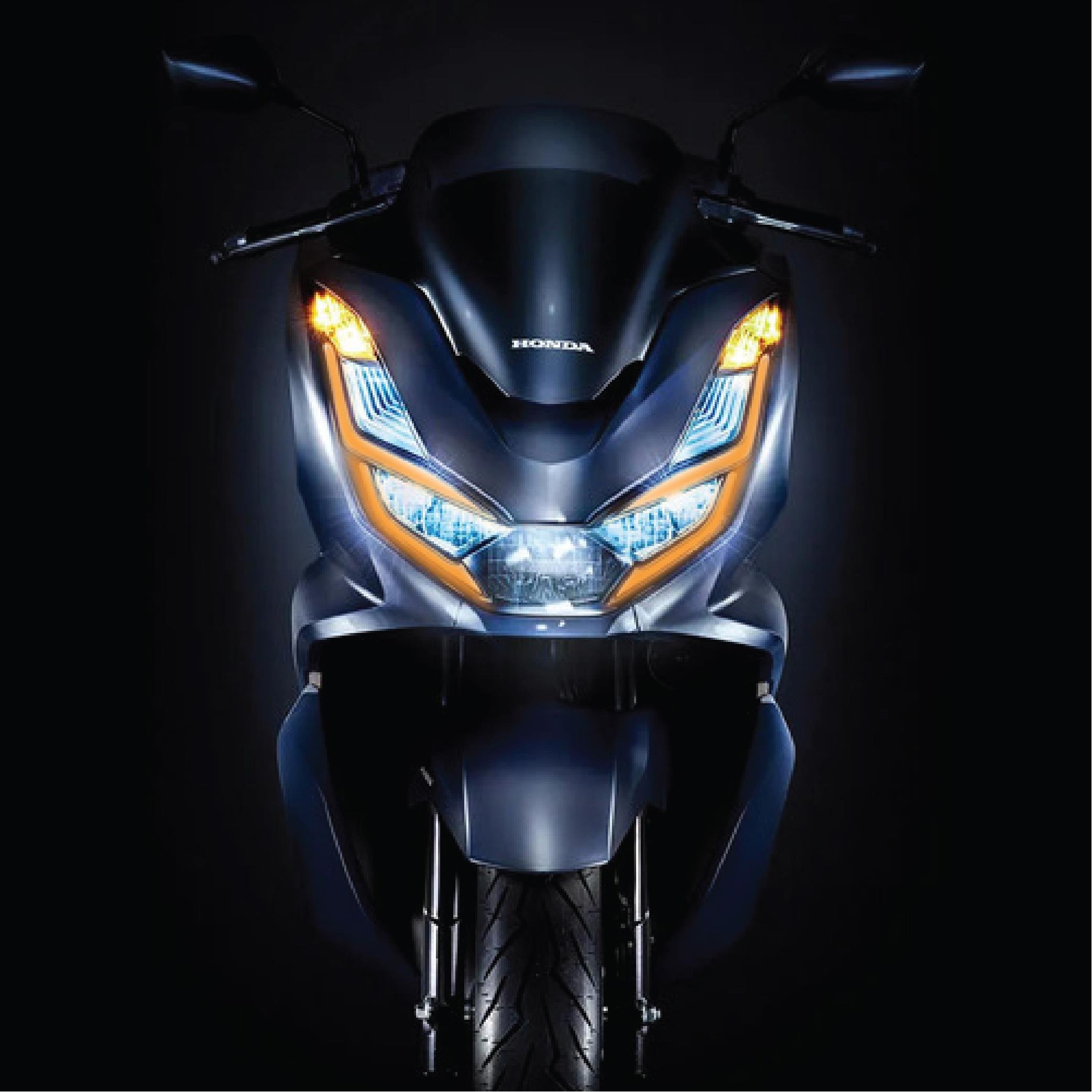 PCXHonda PCX Ön Far Kaşı Tasarımı Şeffaf Sticker Turuncu