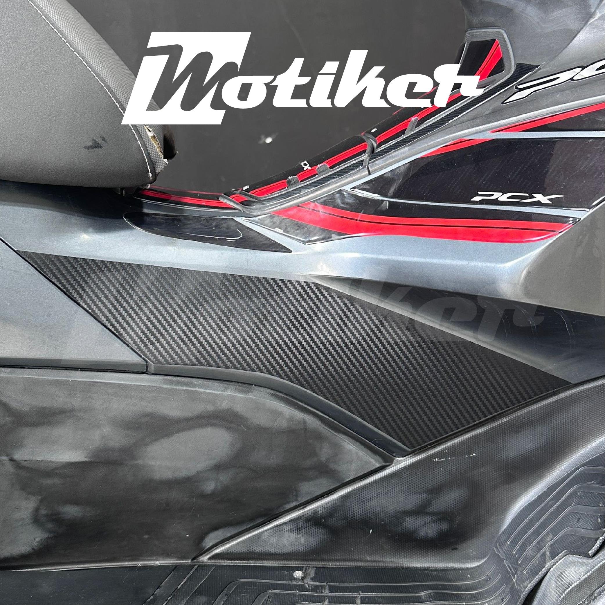 PCXHONDA PCX STICKER AYAK BASAMAK ÜSTÜ KARBON DESEN 