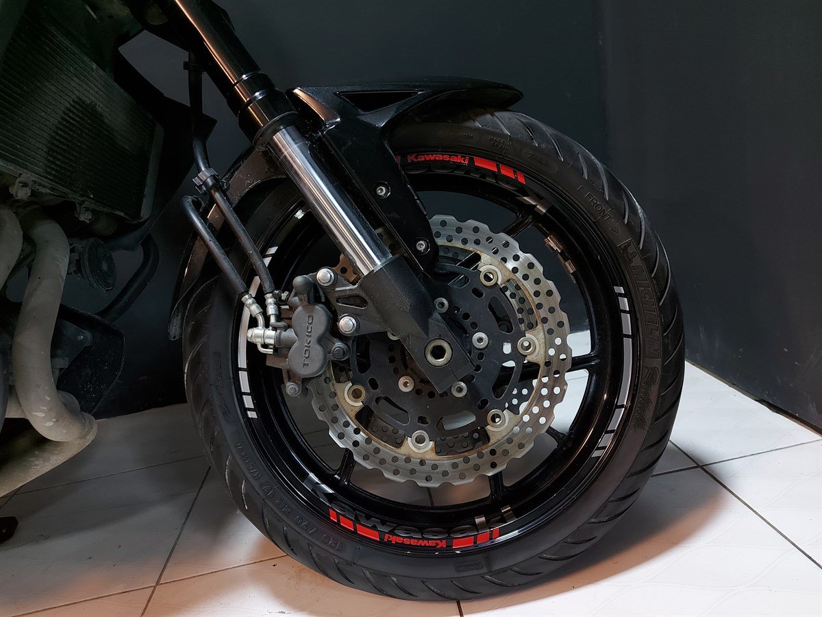 Kawasaki Versyİç Dış Jant Sticker Modeli