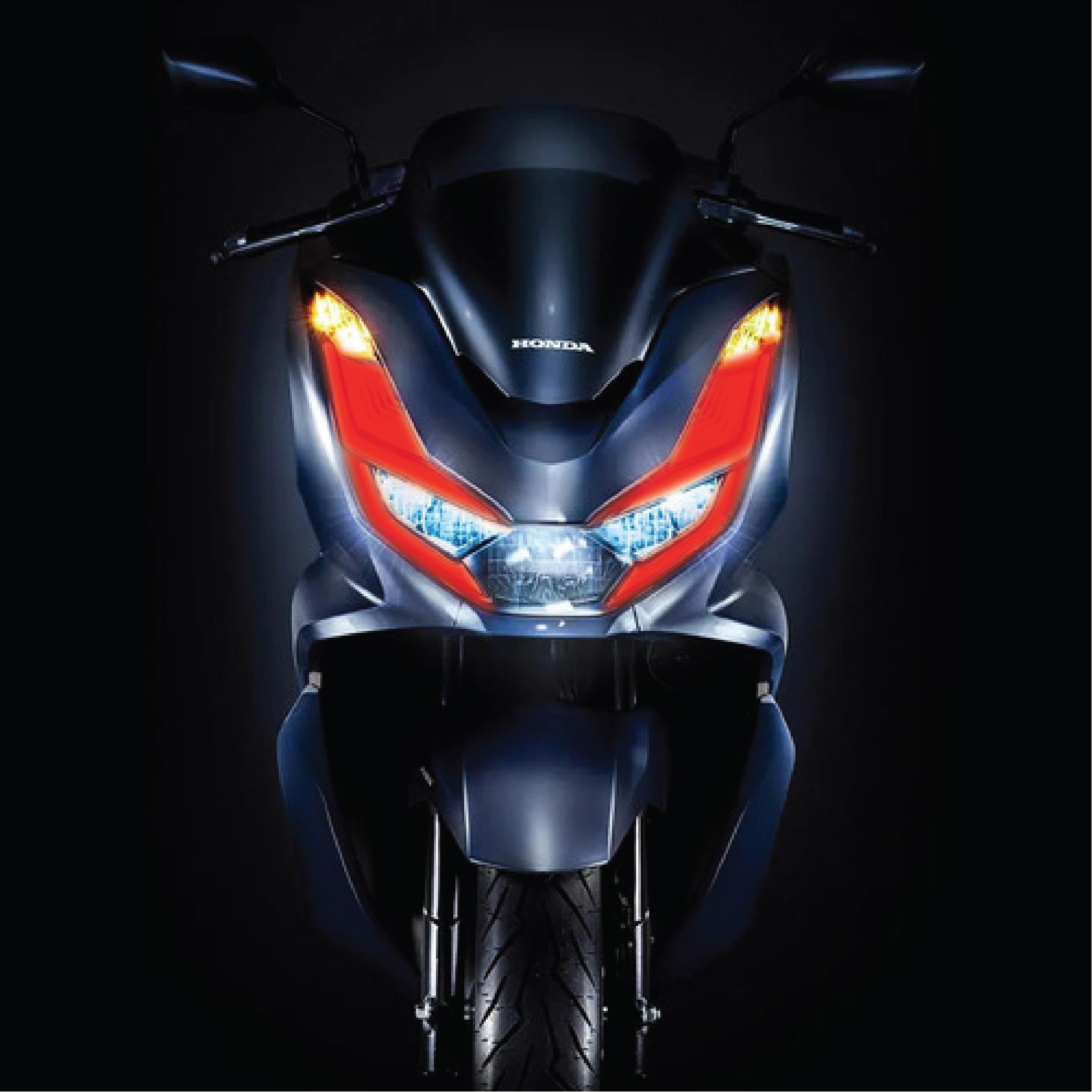 PCXPCX Ön Far Kaşı Far Filmi Sticker Etiket Modeli 2021-2024 Uyumlu Sinyal Kesikli Kırmızı Renk