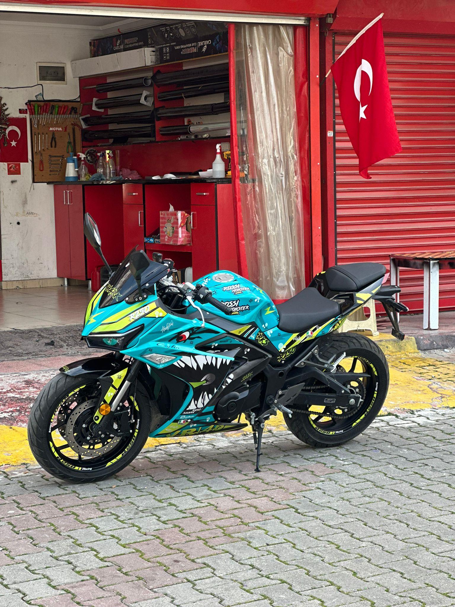 PULSAR NS 200RKS R250 Sticker Shark Jaw's Motosiklet Kaplama Tasarım Modeli