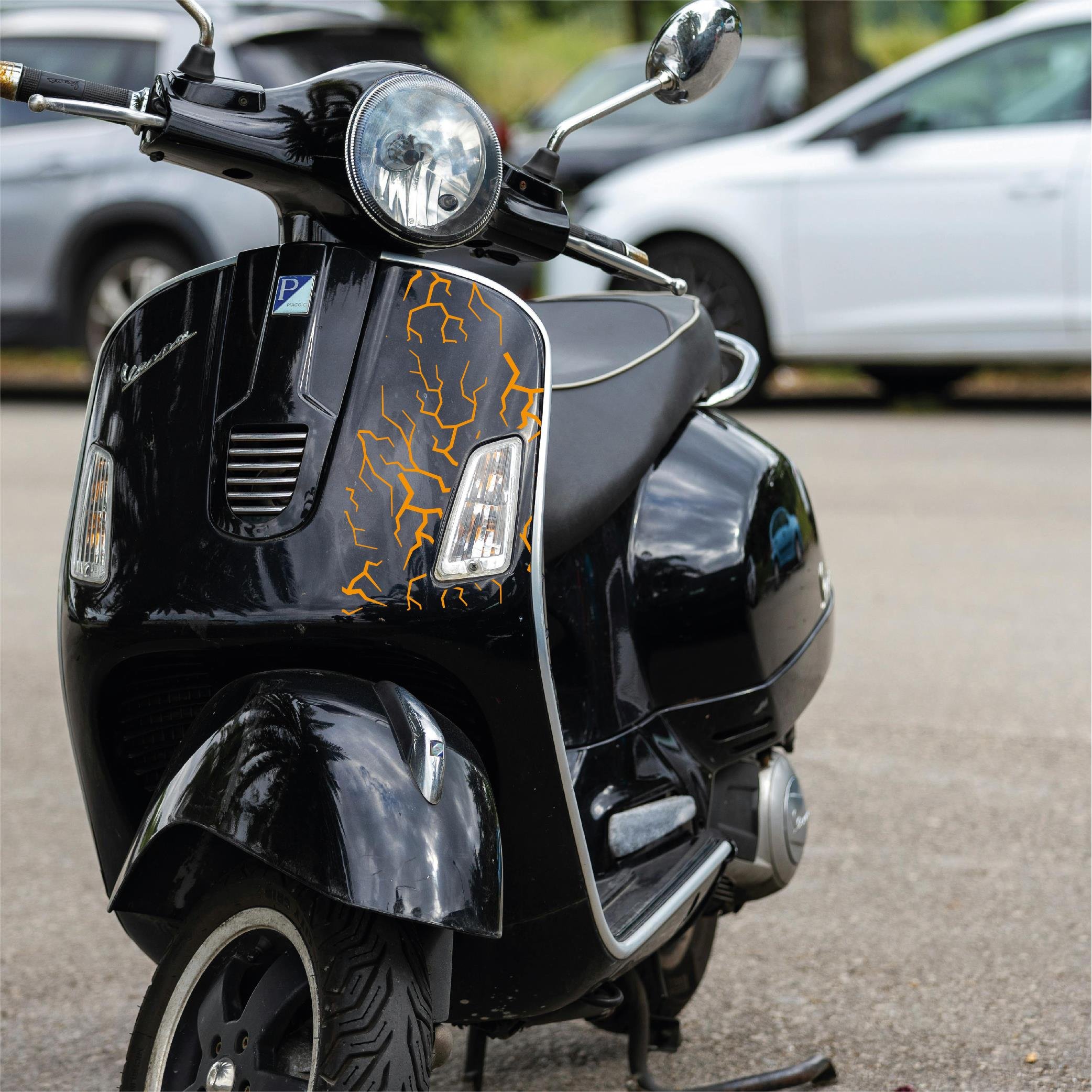 MARKALARŞimşek Sticker 25x25cm Folyo Kesim Evrensel Desen Kaplama Turuncu