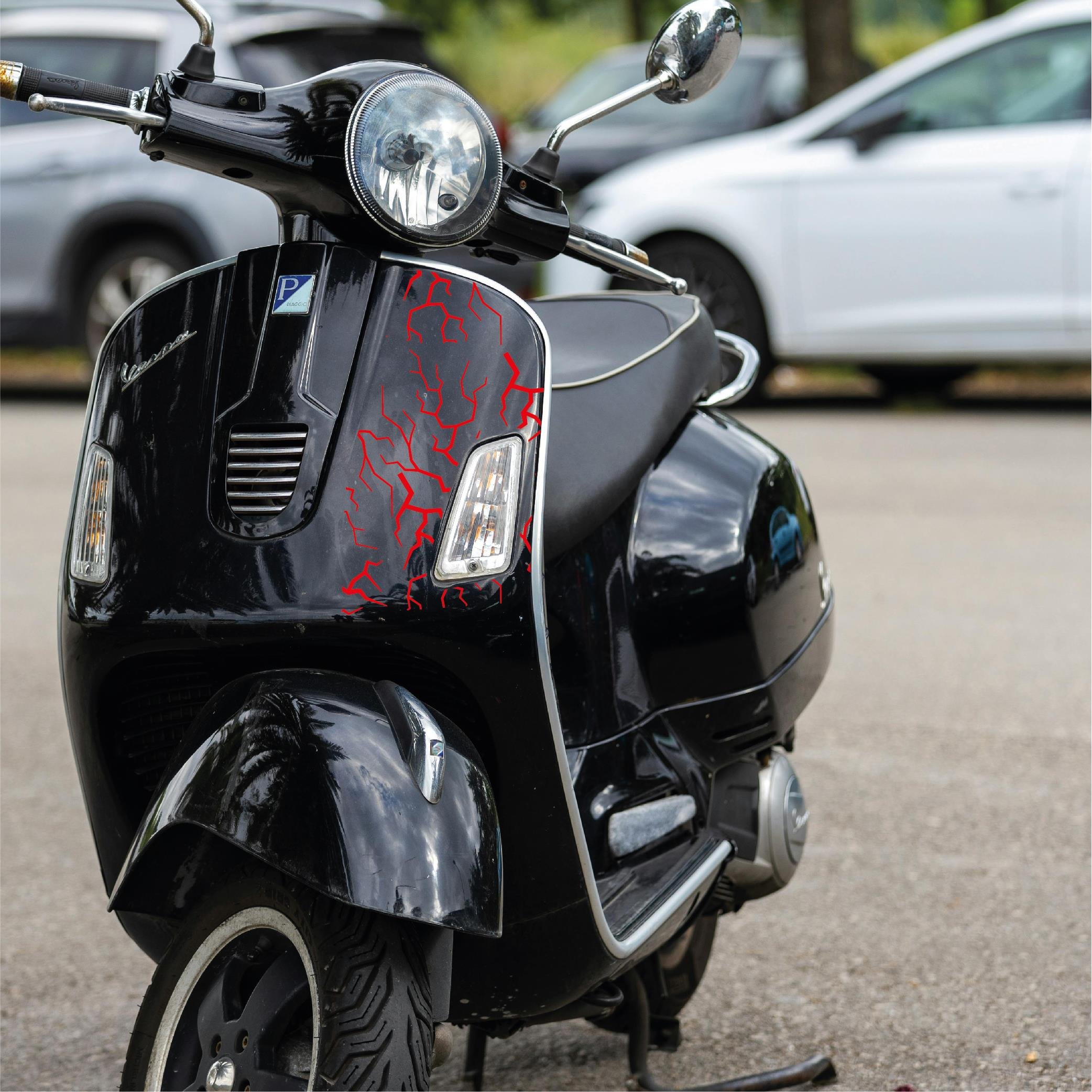 MARKALARŞimşek Sticker 25x25cm Folyo Kesim Evrensel Desen Kaplama Kırmızı