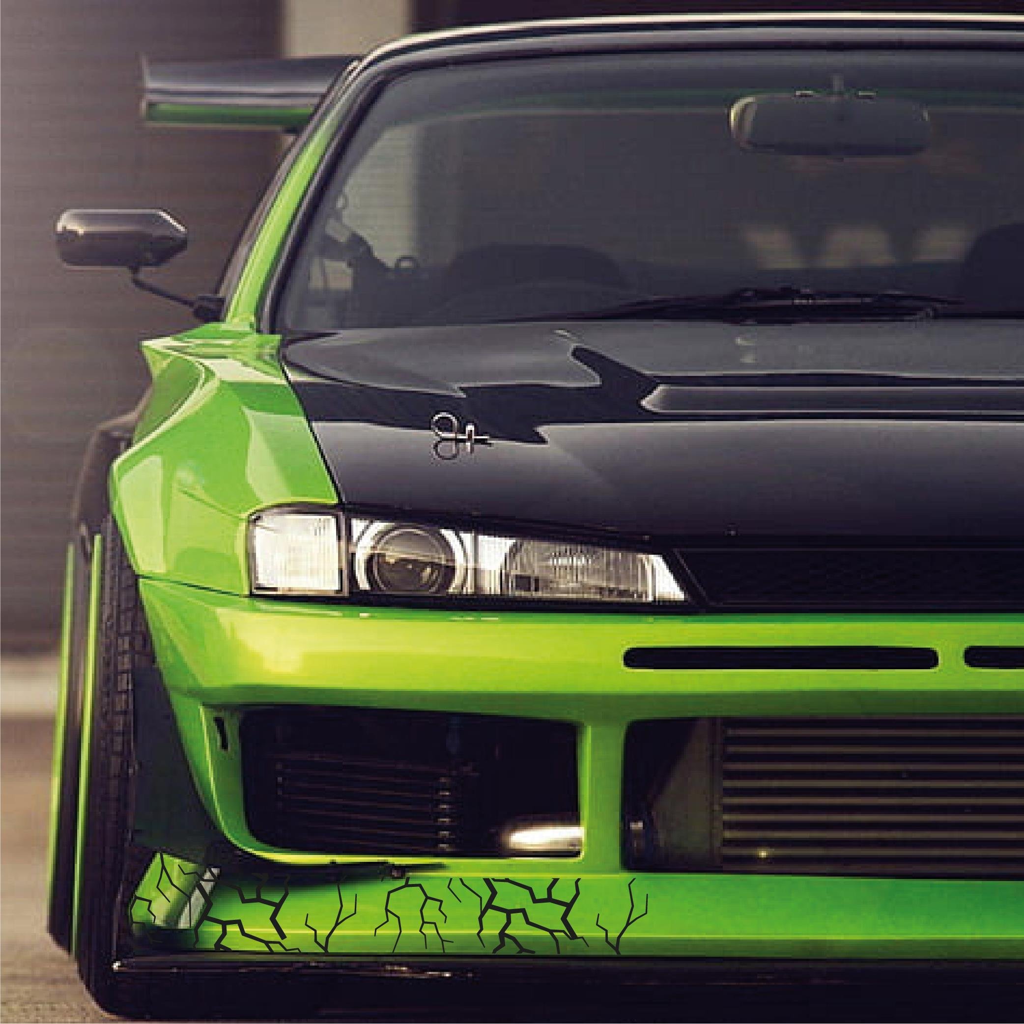 MARKALARŞimşek Sticker 25x25cm Folyo Kesim Evrensel Desen Kaplama Siyah