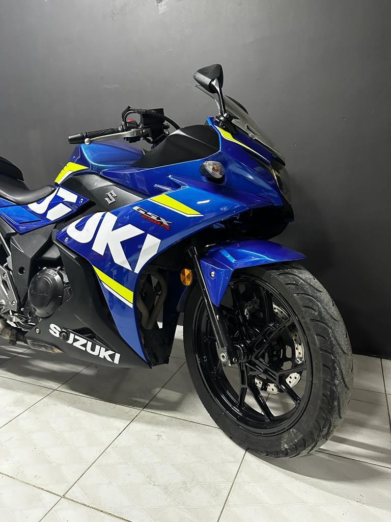 Suzuki GSXR 250 Orjinal Tasarım Sticker Etiket Modeli,