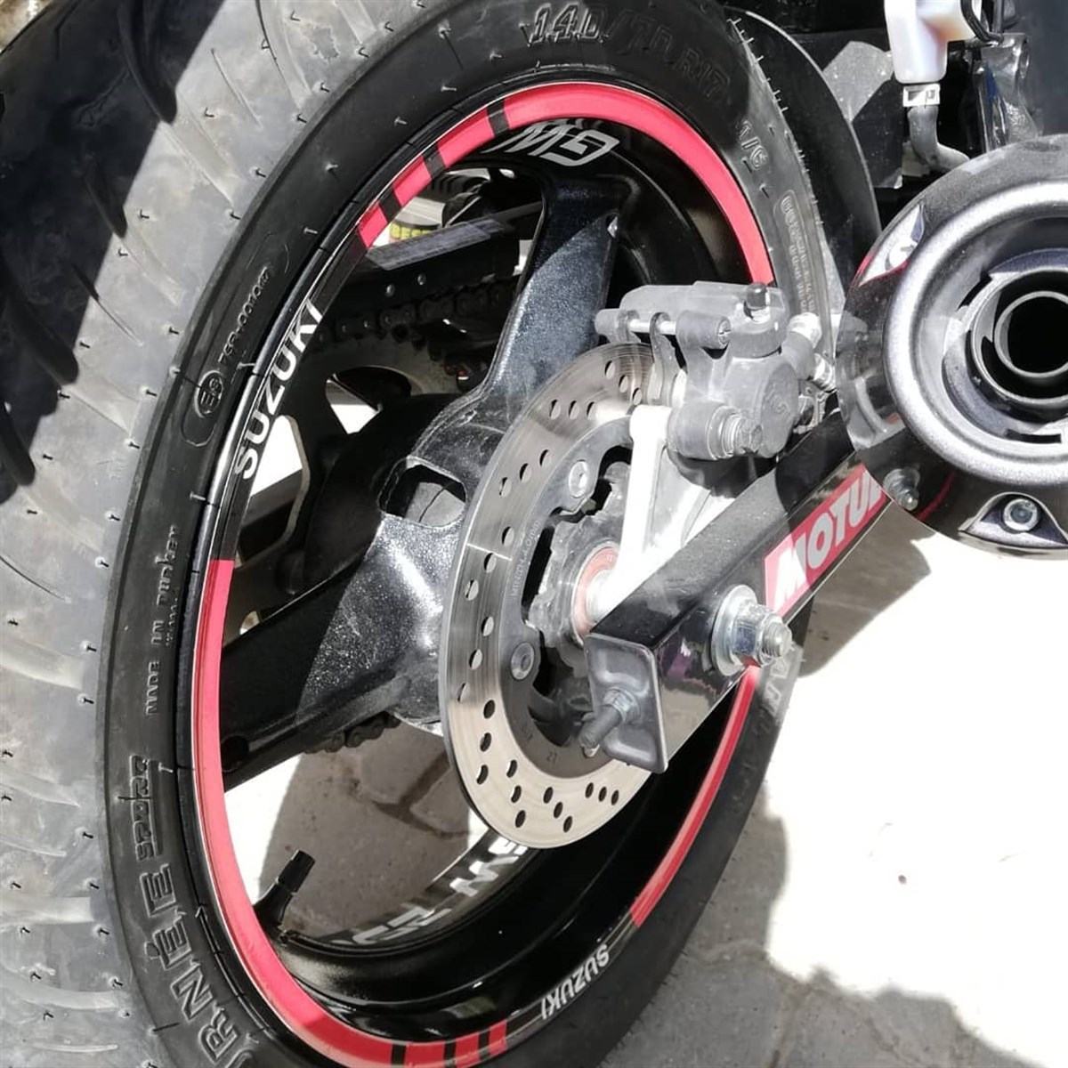 Suzuki GW250 Inuzama Jant Sticker Etiket Modeli