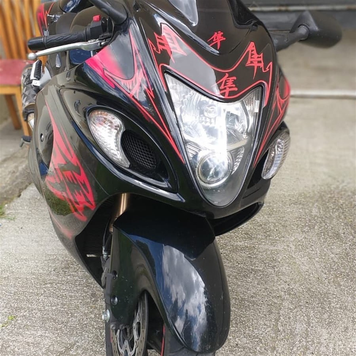 Suzuki Hayabusa Kafa Grenaj Damla Sticker Seti