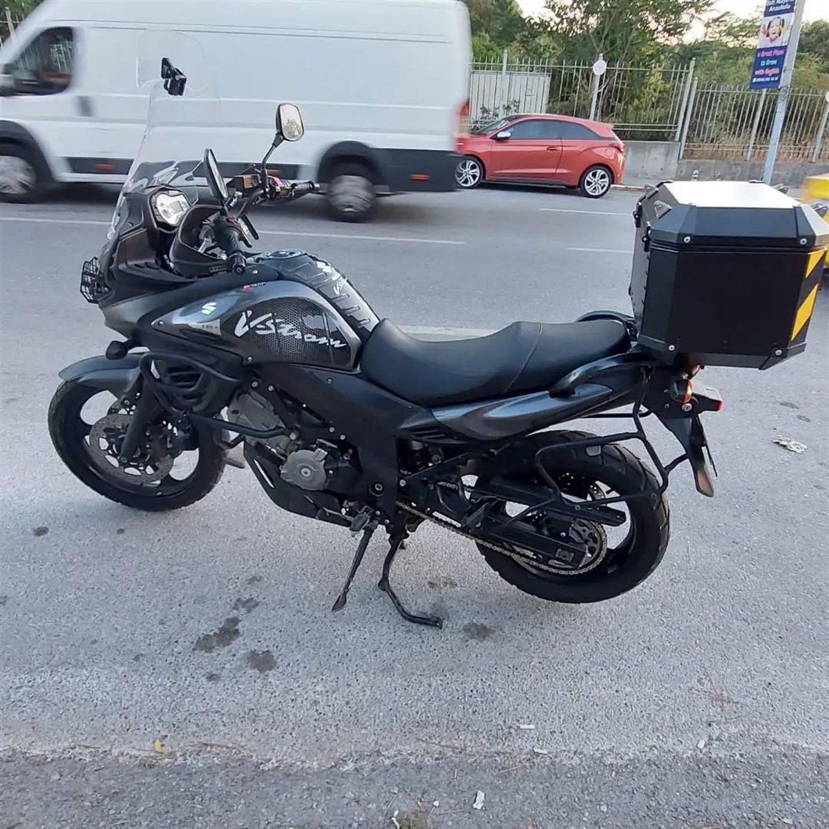 Suzuki V Strom DL650 Tank Pad Damla Sticker Etiket Modeli