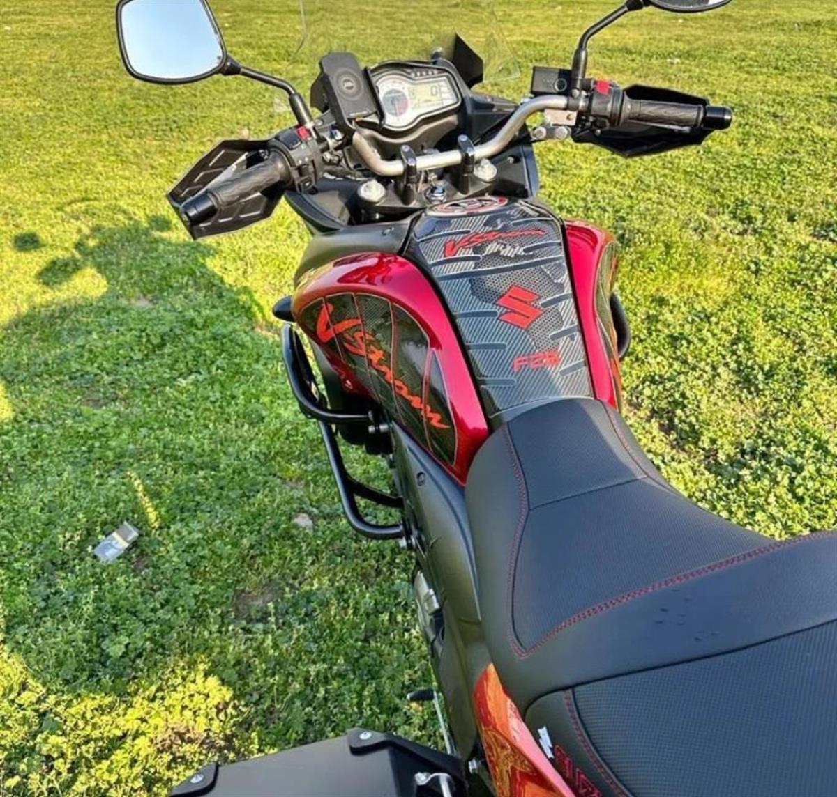 Suzuki Vstrom DL650 Depo Sticker Etiket Model