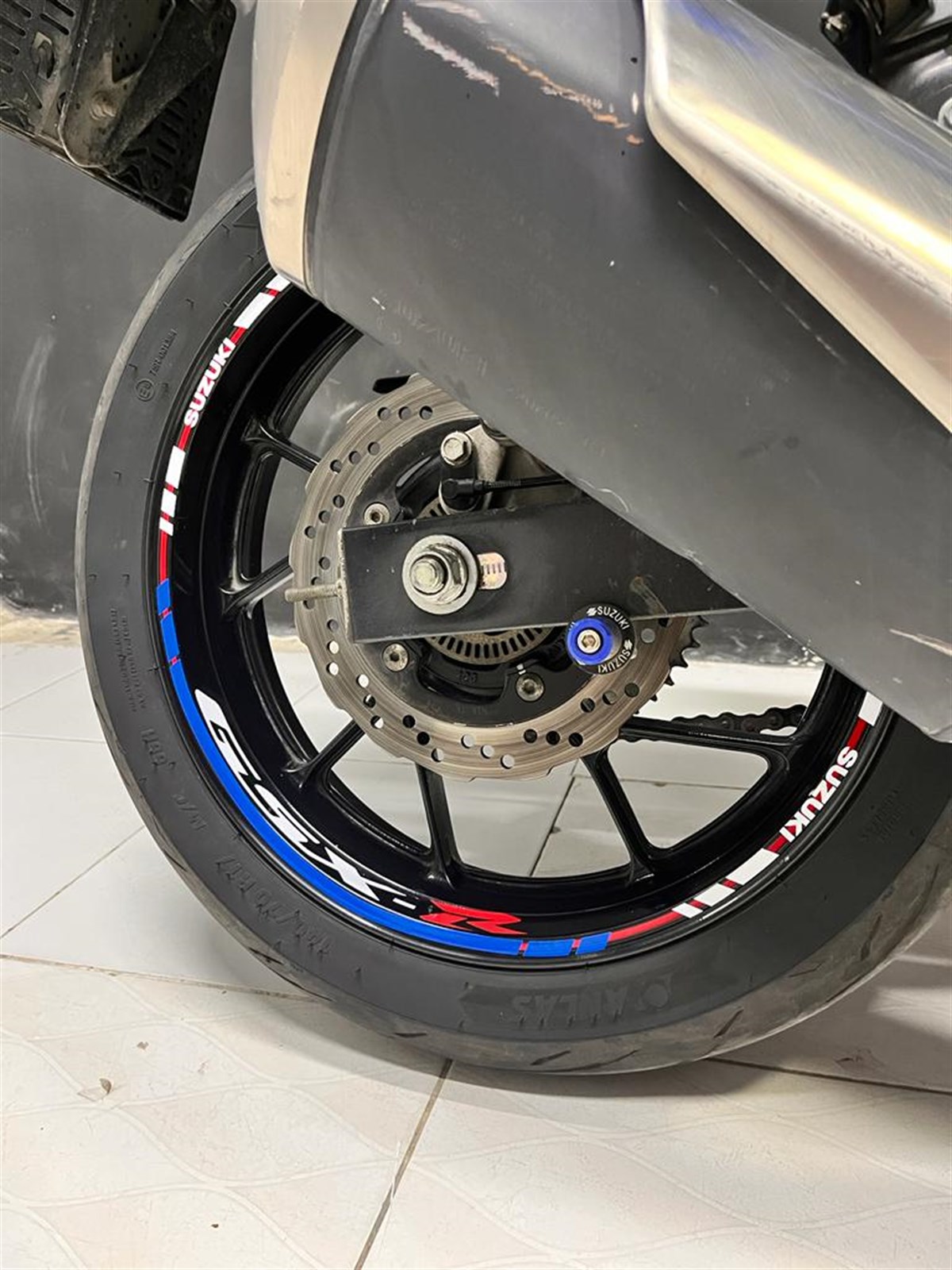 Suzuku GSX-R250 Jant Sticker Modeli