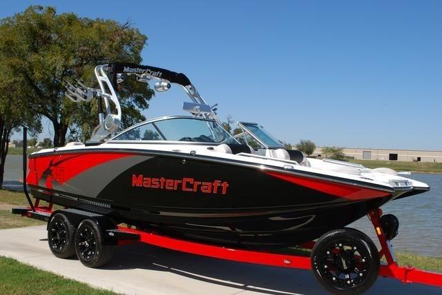 MARKALARTekne Kırmızı Siyah MasterCraft Sticker Etiket