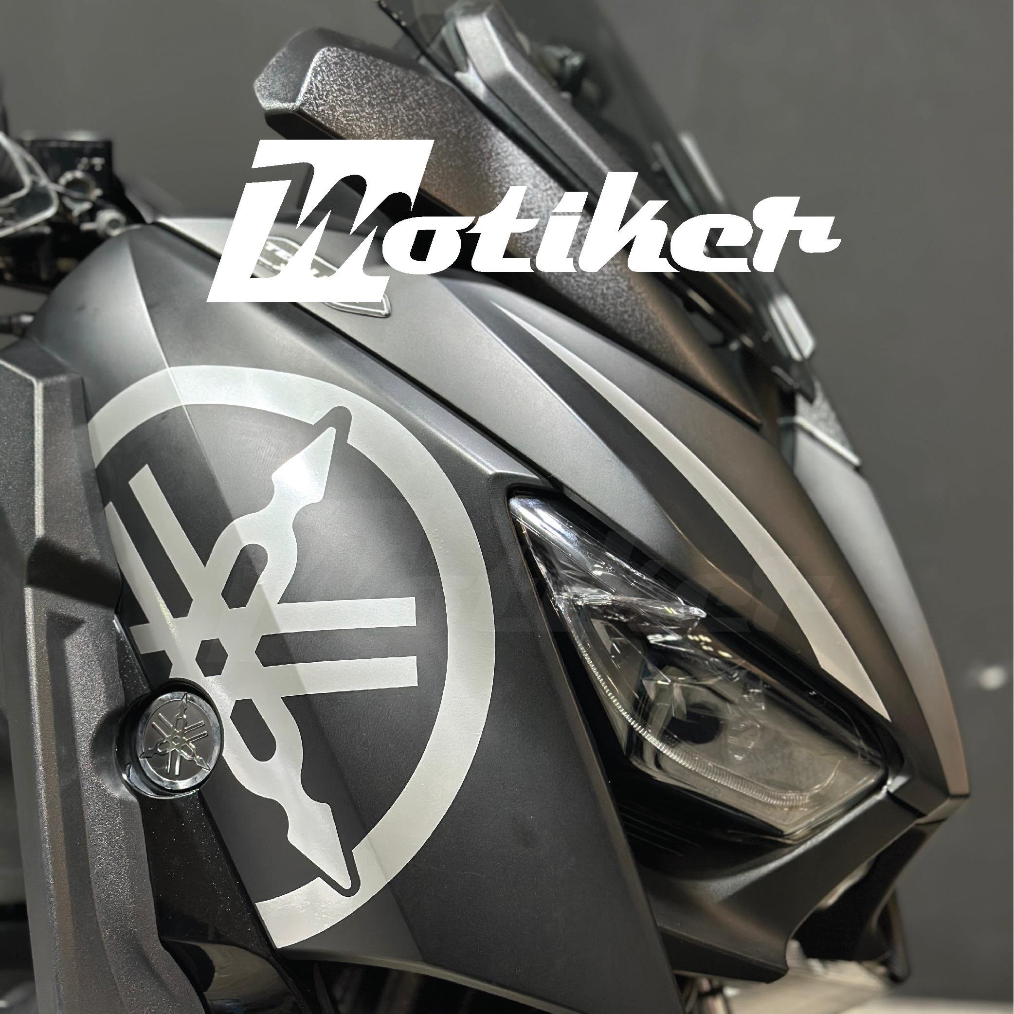 X-MAXYamaha 2017-2022 Model Uyumlu Sticker Modeli Gümüş Gri