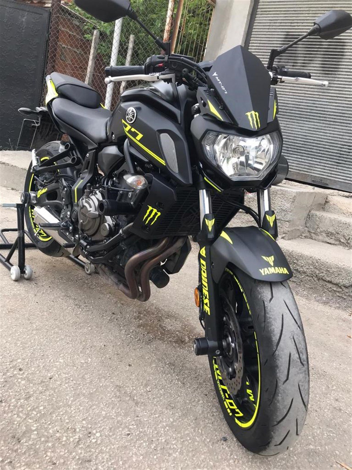 Yamaha MT-07 2017-2020 Neon Sarı Takım Sticker Modeli